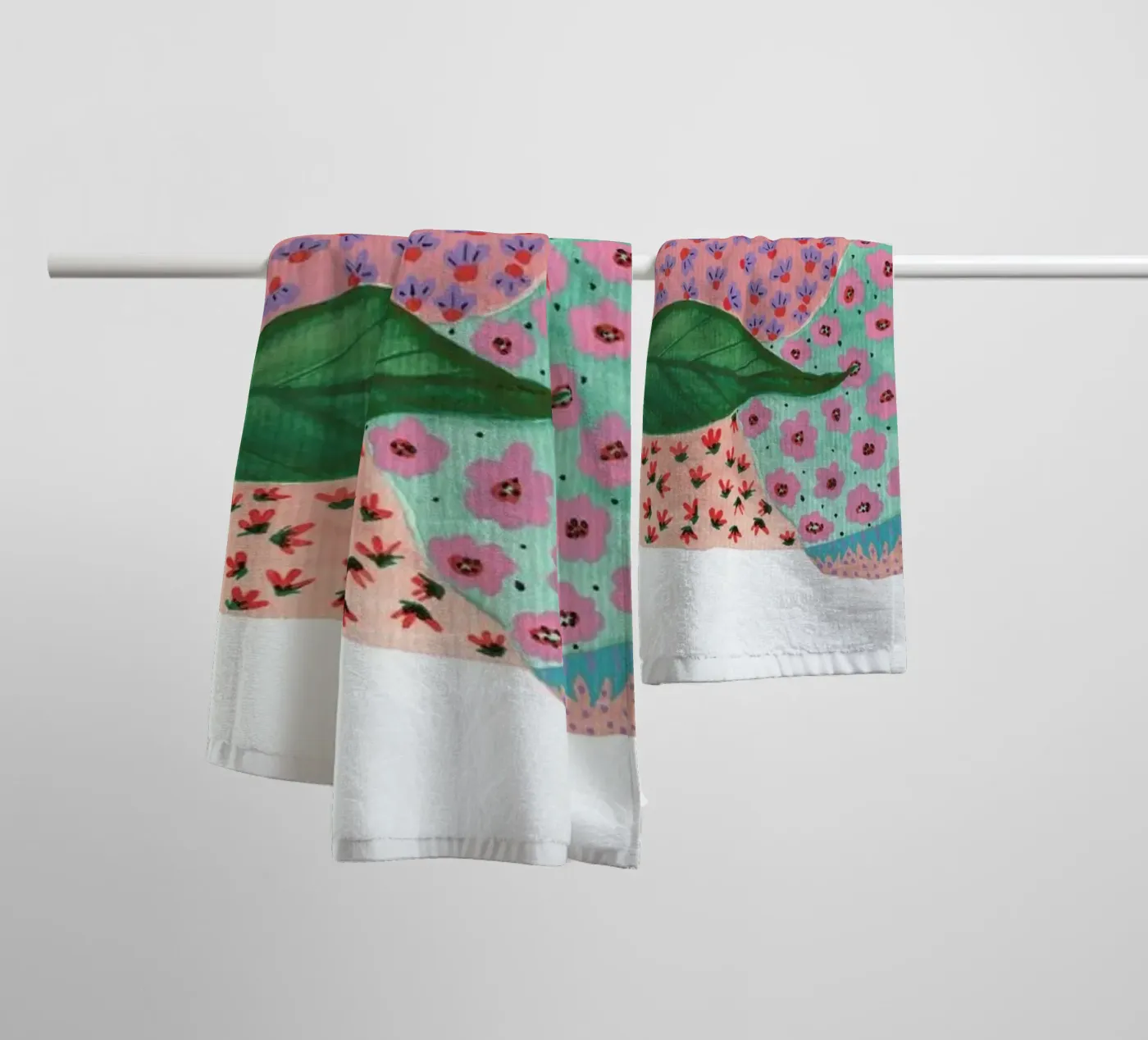 Fancy Fish badhanddoek van Atelier Mave