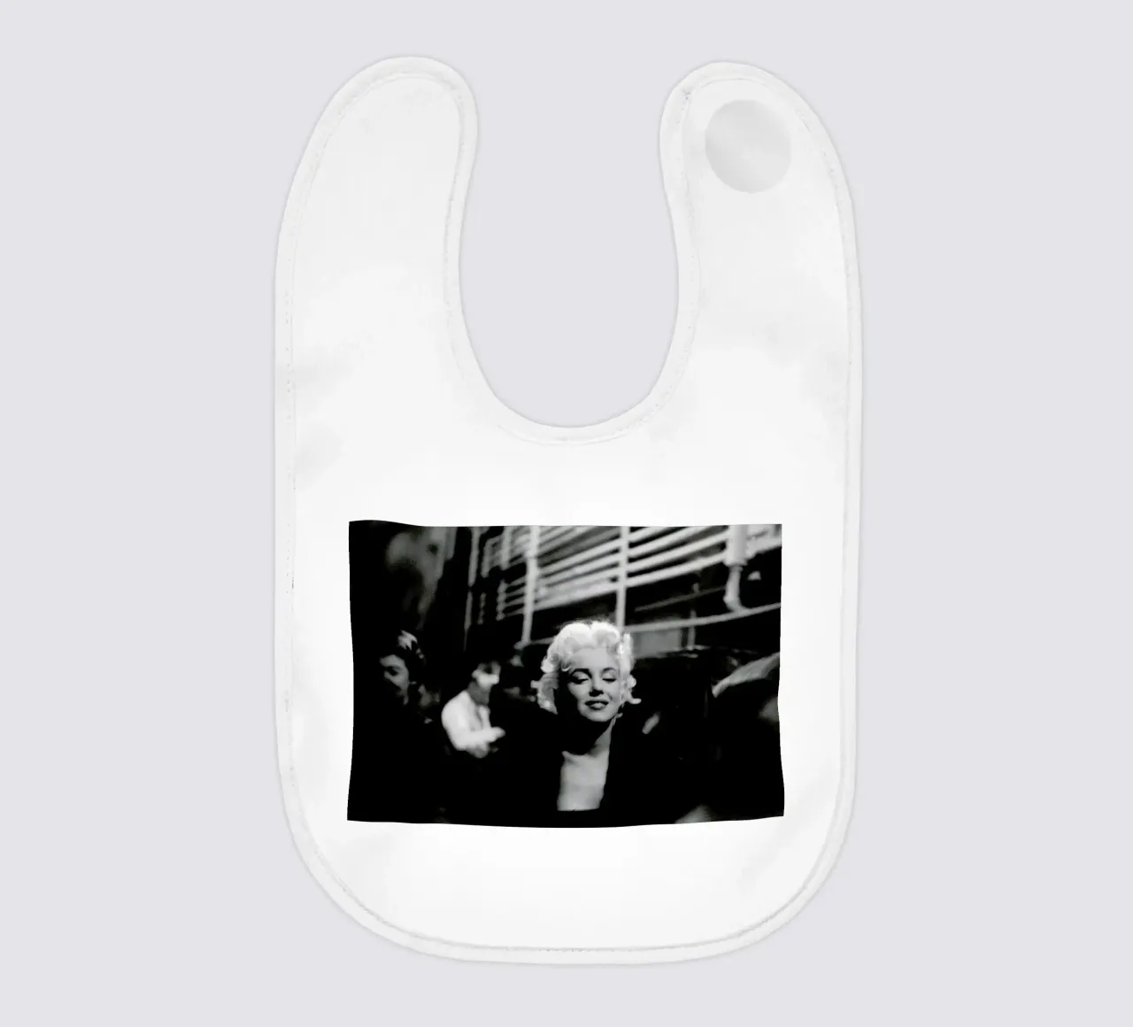 Marilyn Monroe on Subway bavaglino da Gallery Print and Art Limited