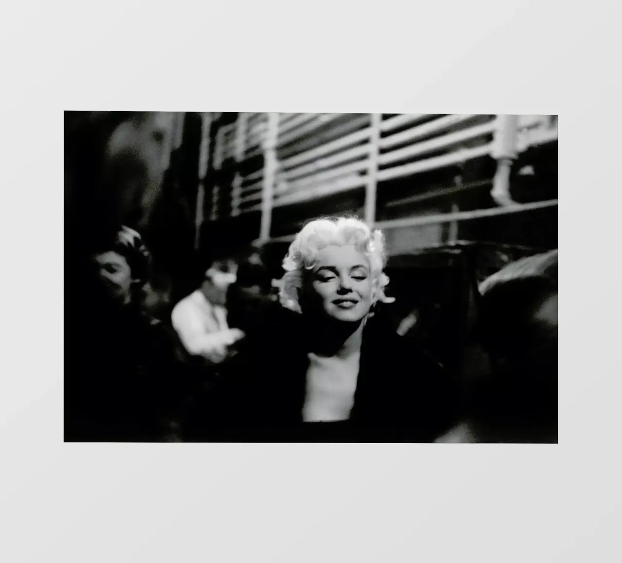 Marilyn Monroe on Subway pellicola backlit da Gallery Print and Art Limited