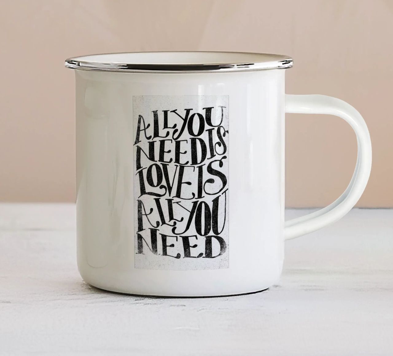 love is all you need tazza in smalto da Matthew Taylor Wilson