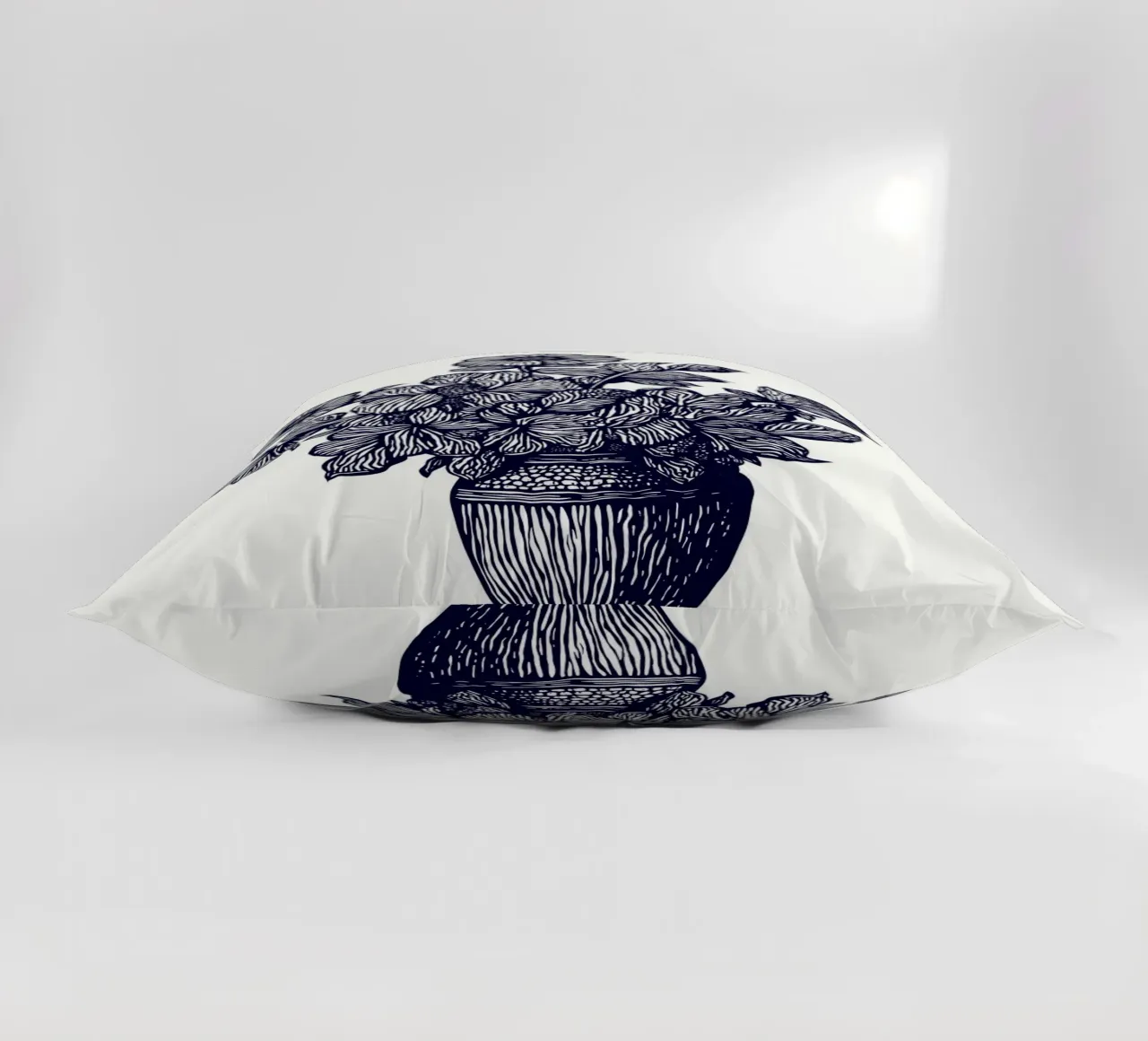 Floral Serenity cuscino da Indigo Rain