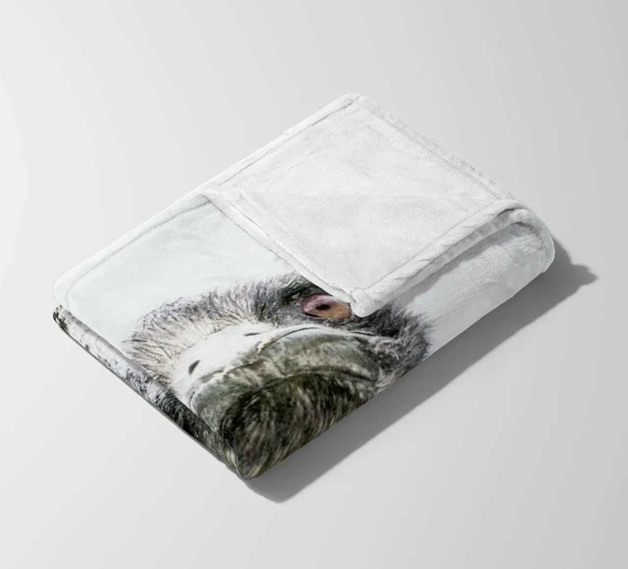Emu coperta in pile da Victoria Frost