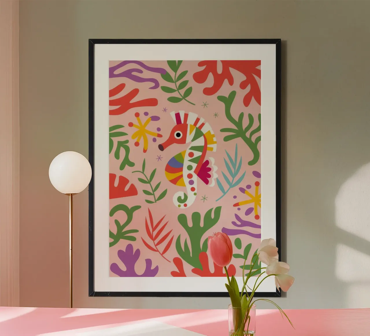Seepferdchen im Dschungel Poster mit Kunststoffrahmen von Seren Liodra