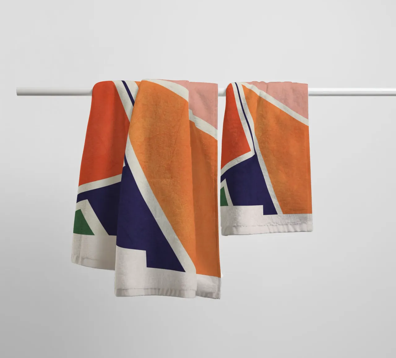 Moderne Abstraktion 16 Handtuch von Gaite