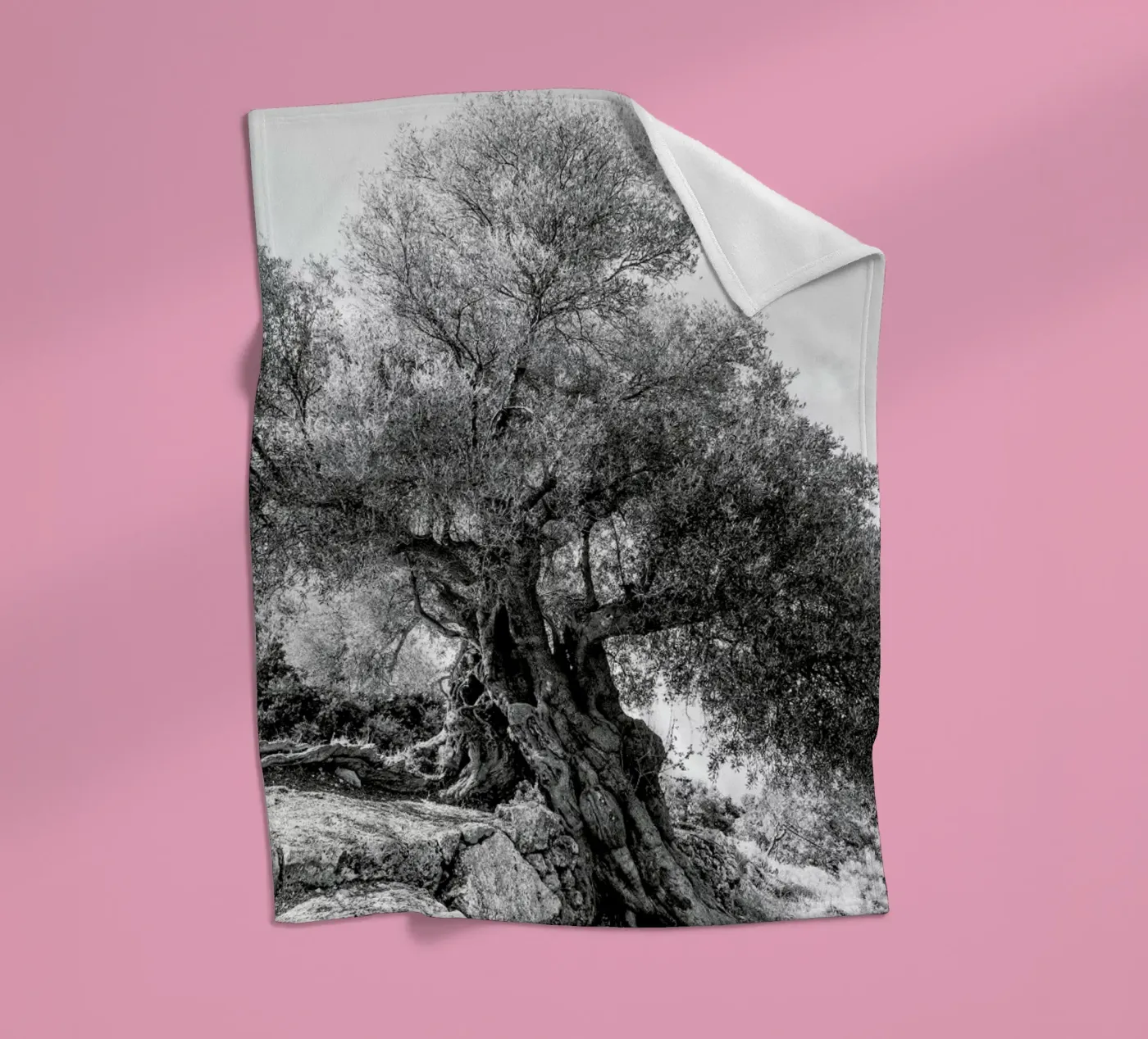 Olea Fleecedecke von Shot By Clint