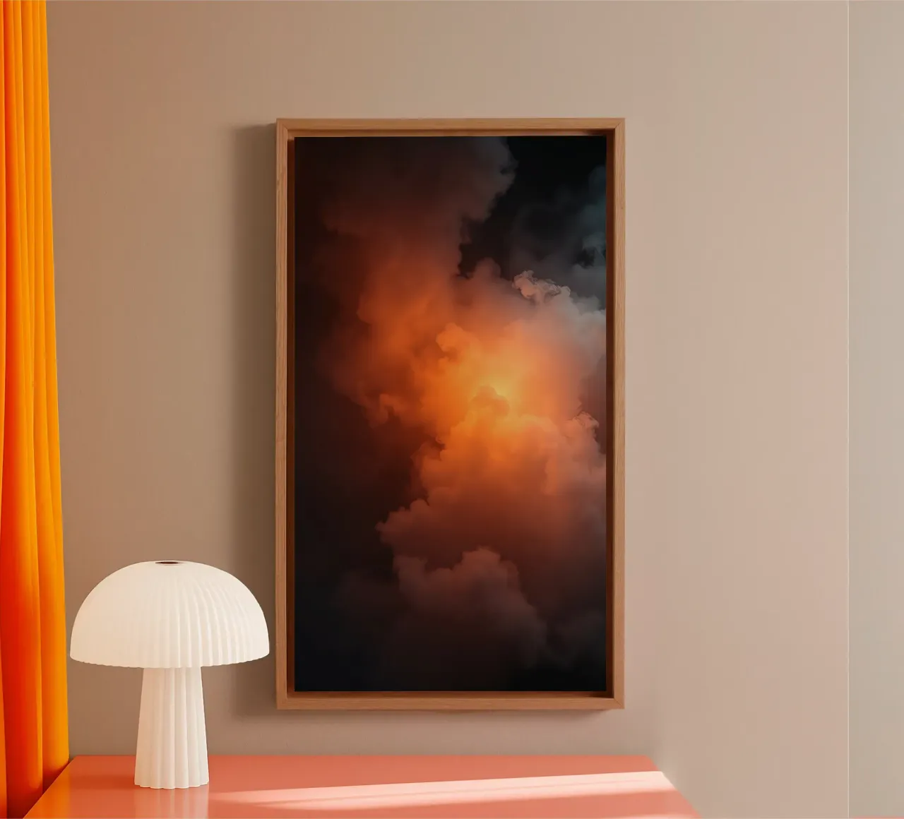 Wolken mit warmem, orangefarbenem Licht bilden einen bezaubernden Hintergrund Leinwand von DesignDoodle