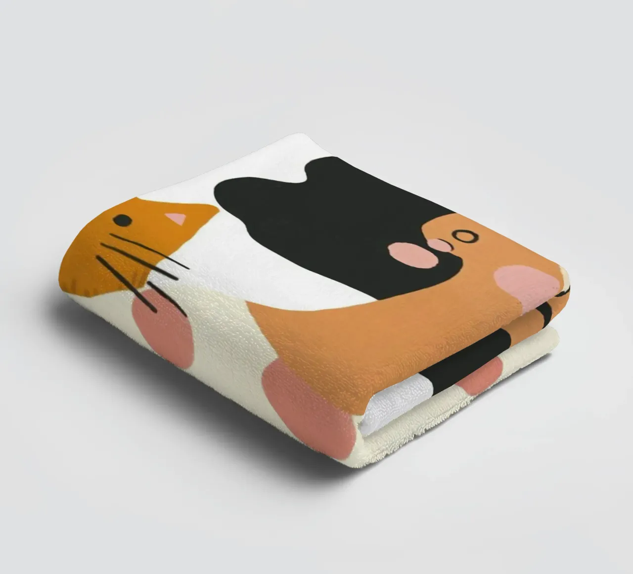 Ragazza stravagante di metà secolo con gatto arancione e fiore pastello asciugamano da bagno da Modern Muse
