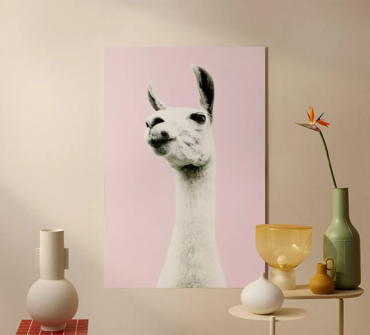 Pink Llama plexiglass da Victoria Frost