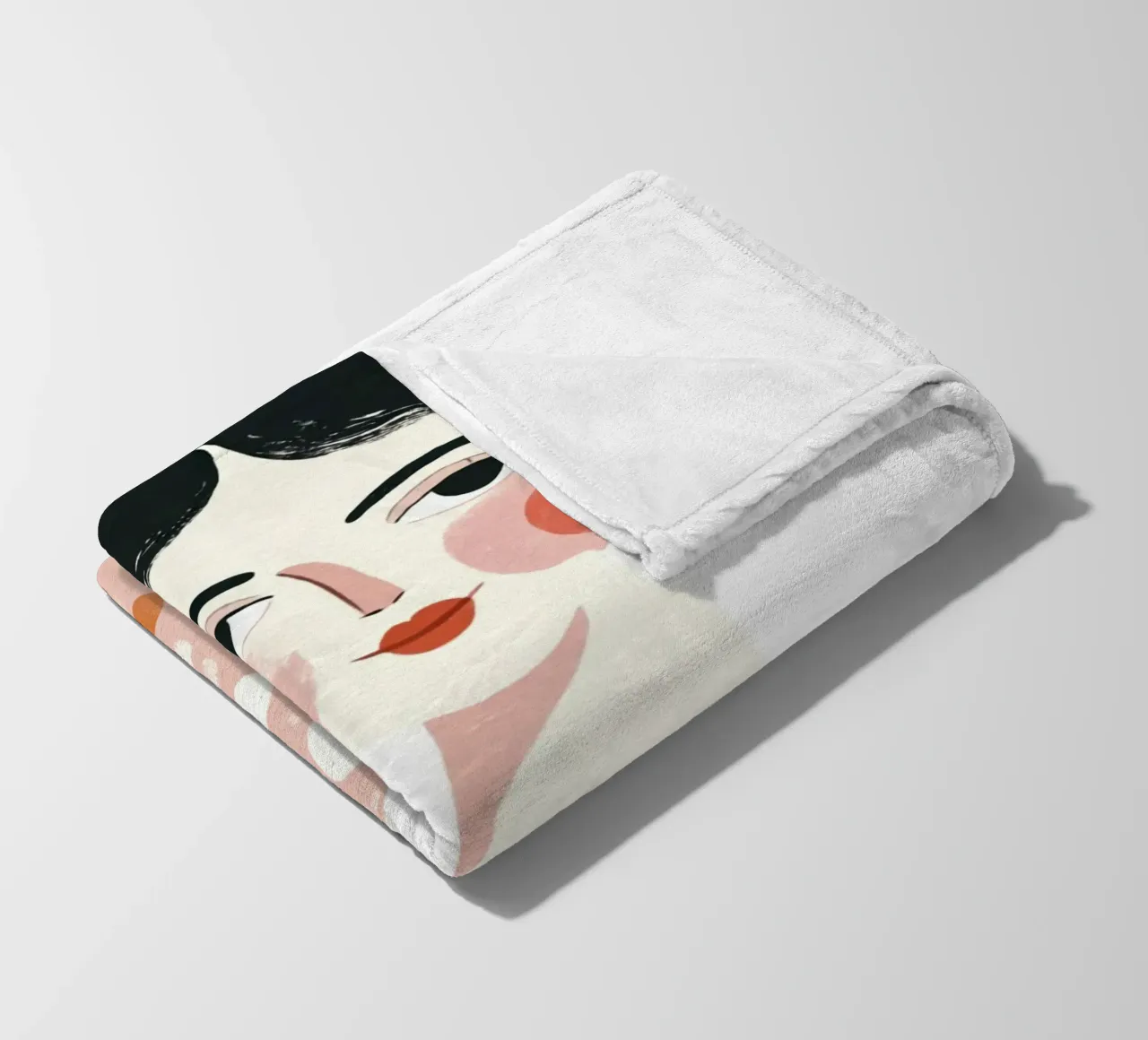 Stravagante ragazza di metà secolo dai capelli neri con gatto bianco coperta in pile da Modern Muse