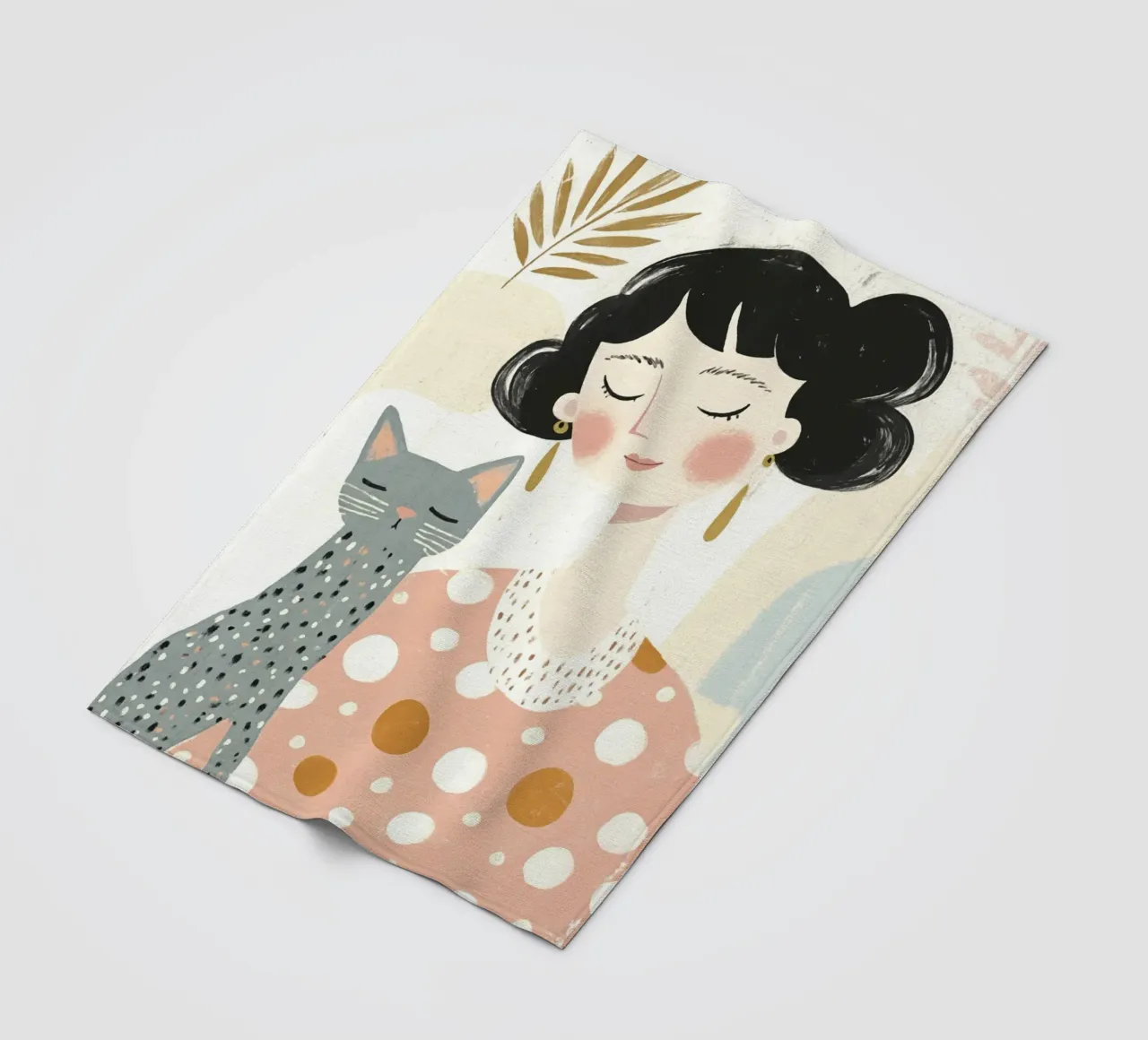 Ragazza stravagante di metà secolo dai capelli neri con gatto grigio a pois coperta in pile da Modern Muse