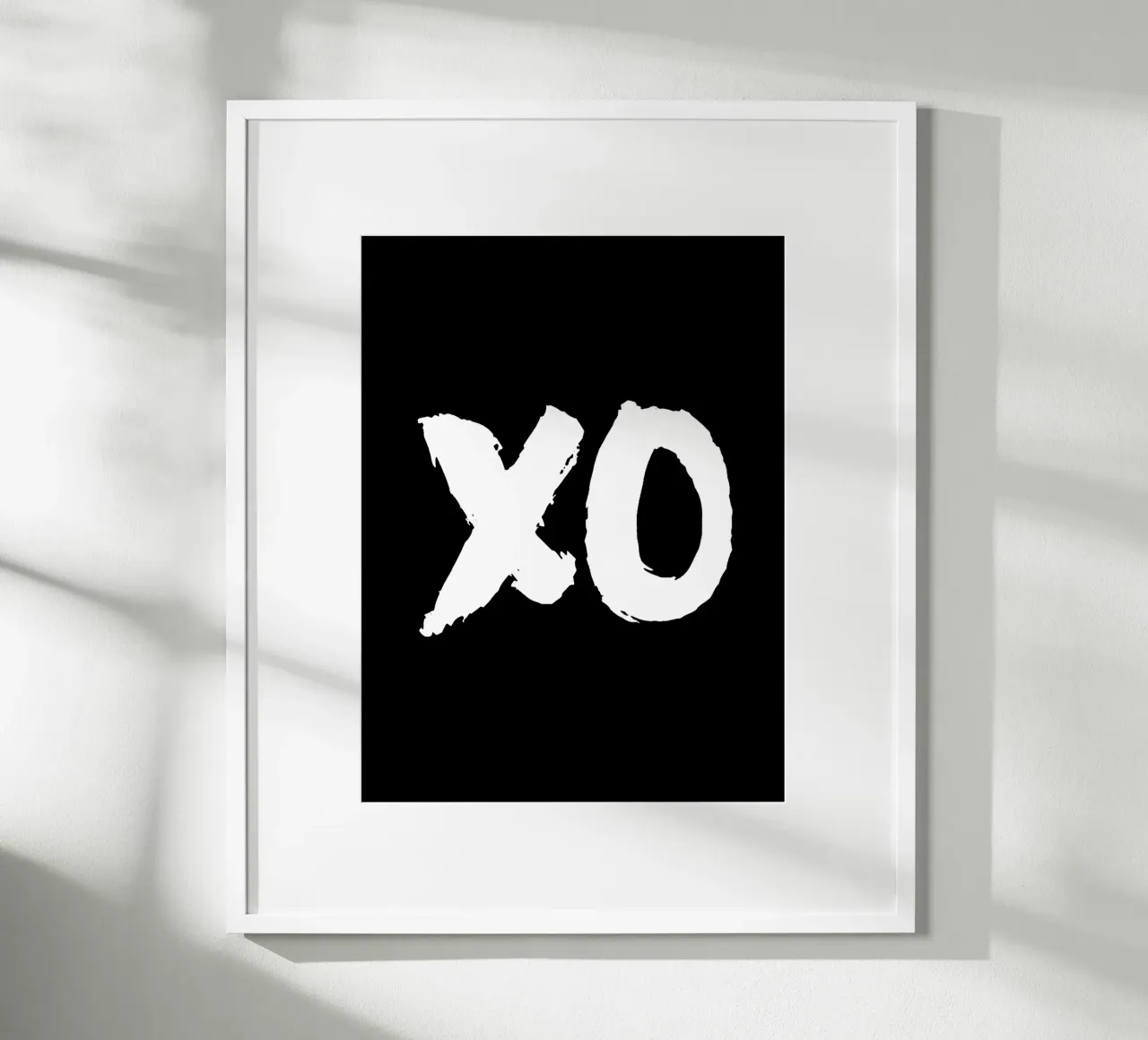 XO Abbracci e baci Design tipografico in bianco e nero carta hahnemühle da THE MOTIVATED TYPE