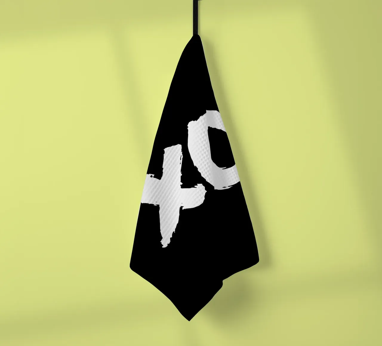 XO Abbracci e baci Design tipografico in bianco e nero canovaccio da cucina da THE MOTIVATED TYPE