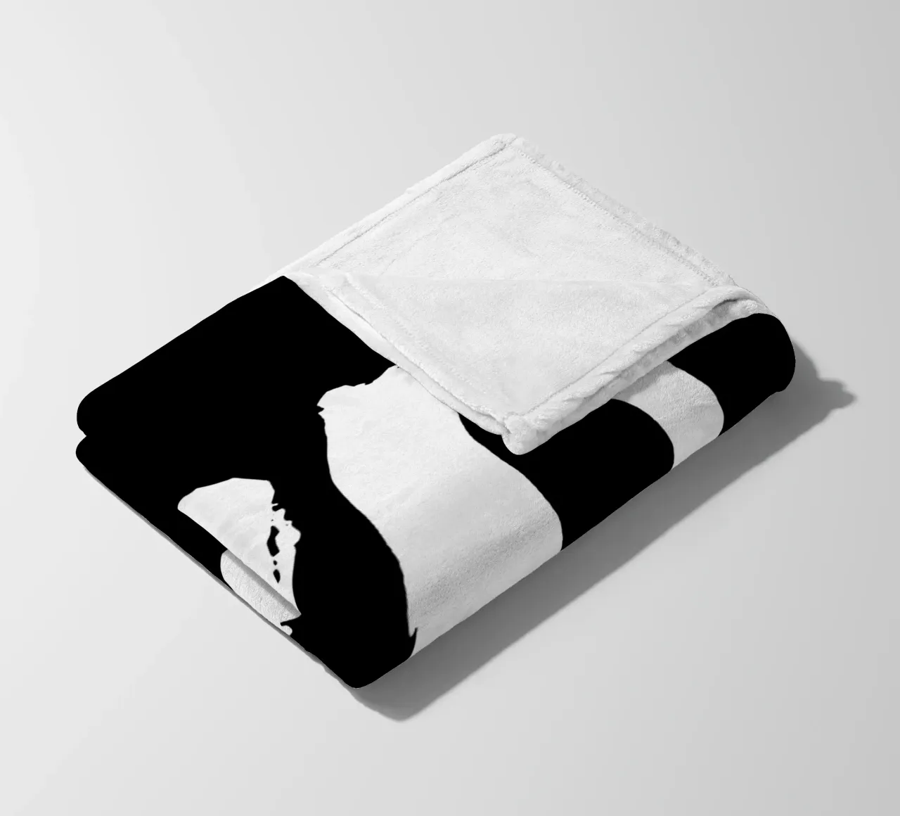 XO Abbracci e baci Design tipografico in bianco e nero coperta in pile da THE MOTIVATED TYPE