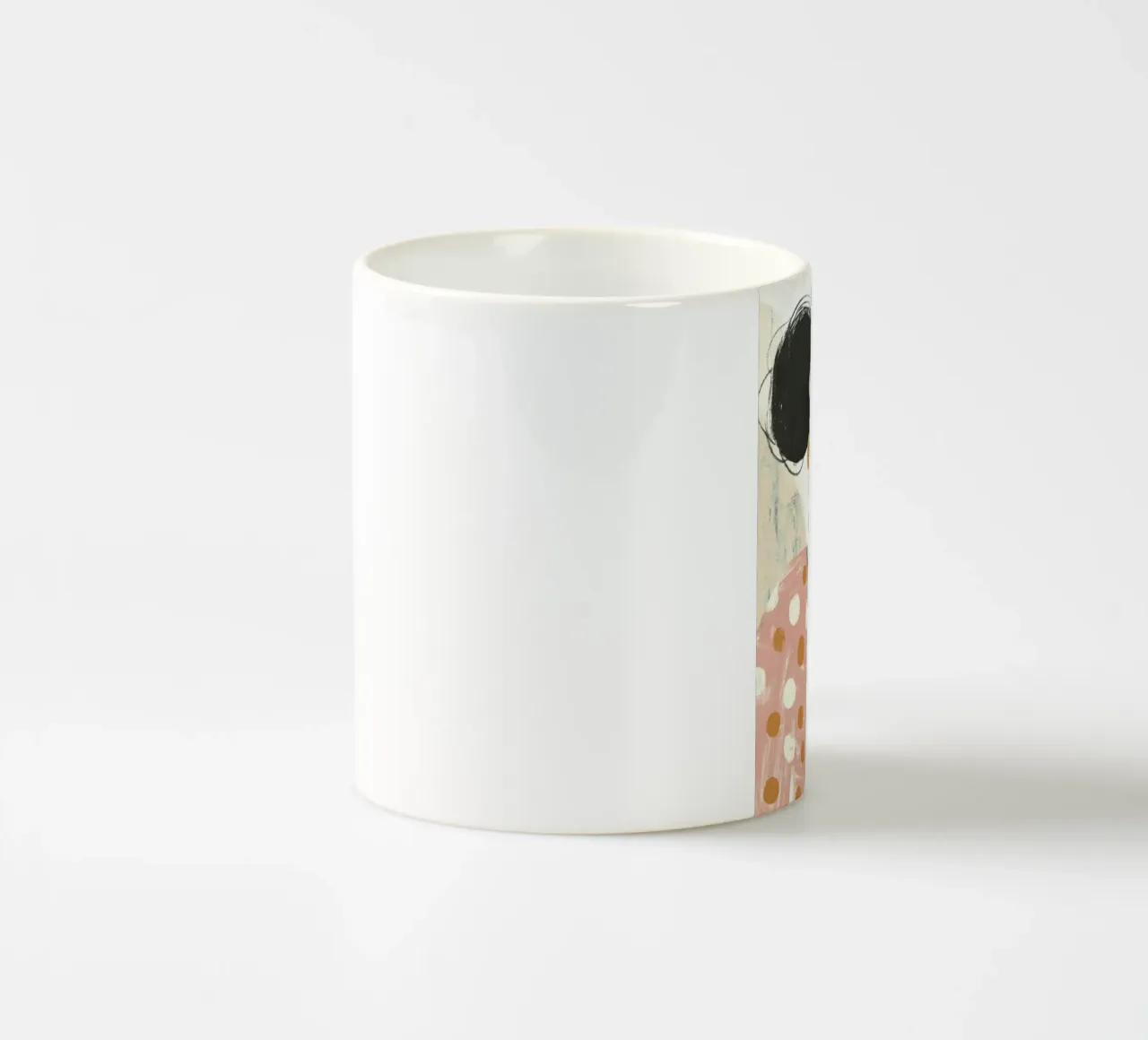 Ragazza stravagante di metà secolo con gatto grigio a puntini e fiori tazza in ceramica da Modern Muse