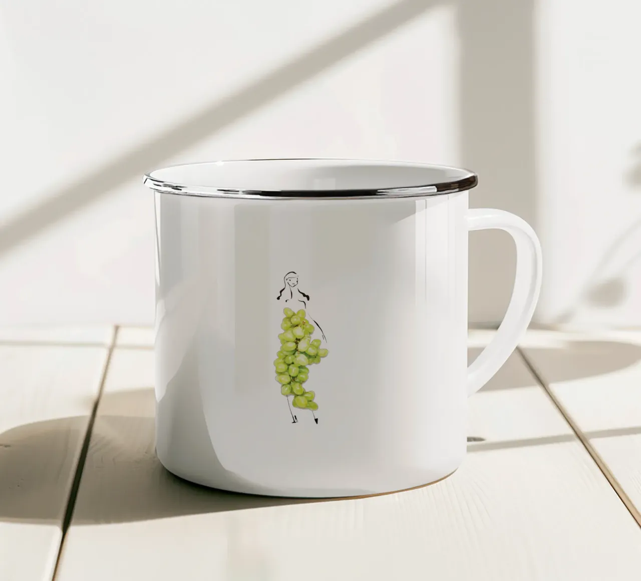 Vino tazza in smalto da Gretchen Roehrs