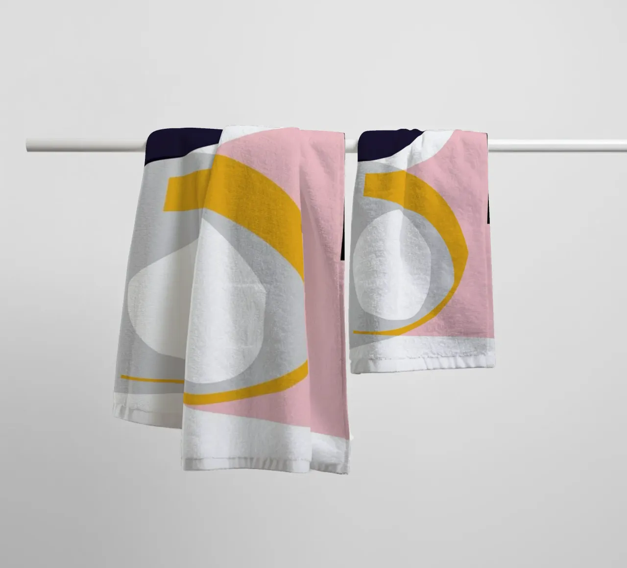 Form 1 badhanddoek van Jonathan Lawes