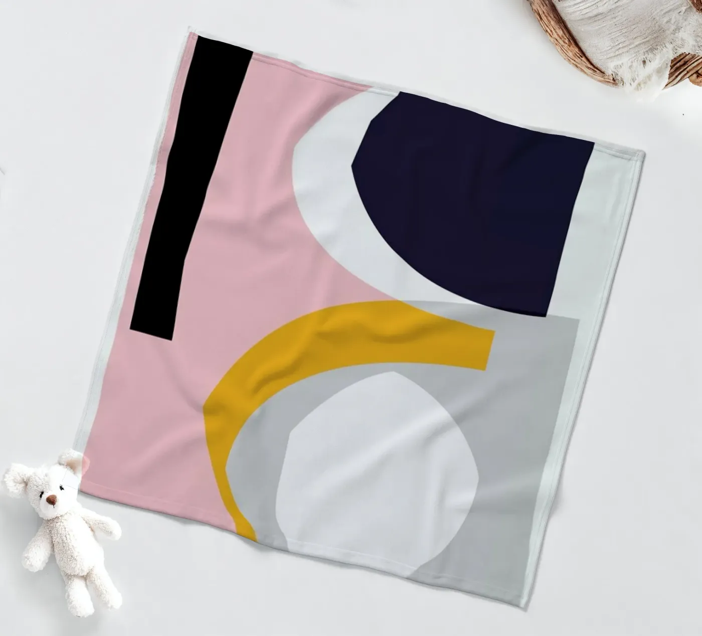 Form 1 Fleecedecke von Jonathan Lawes