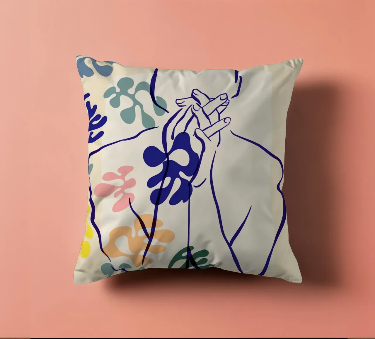 Figural Bloom No 01 cuscino da treechild