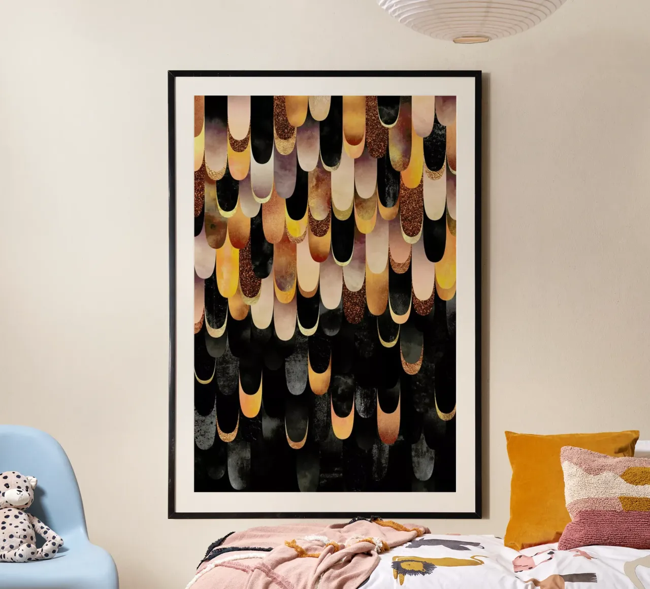 Feathered Copper & Black poster con telaio in alluminio da Elisabeth Fredriksson
