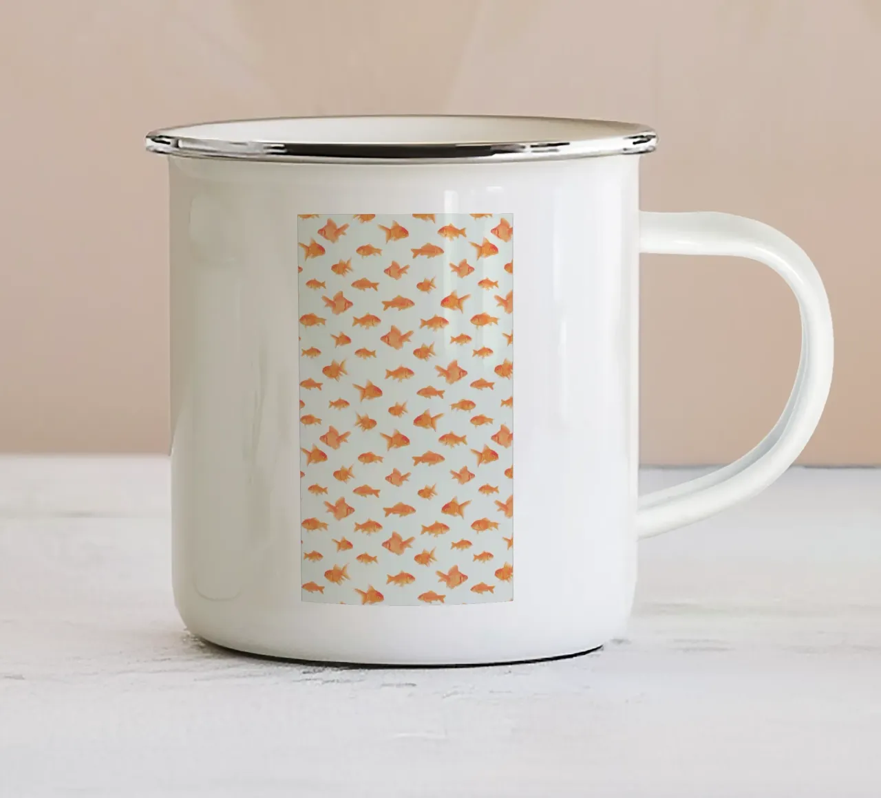 Goldfish tazza in smalto da Kind of Style