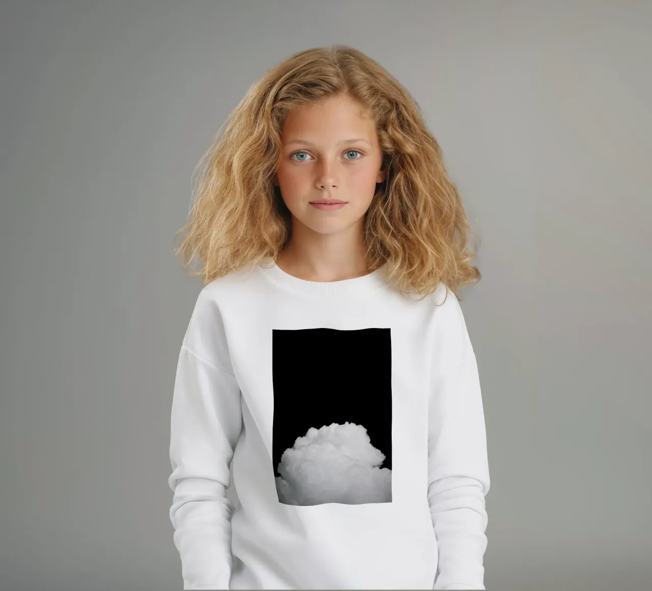 Black Clouds II felpa bambino da Tal Paz-Fridman