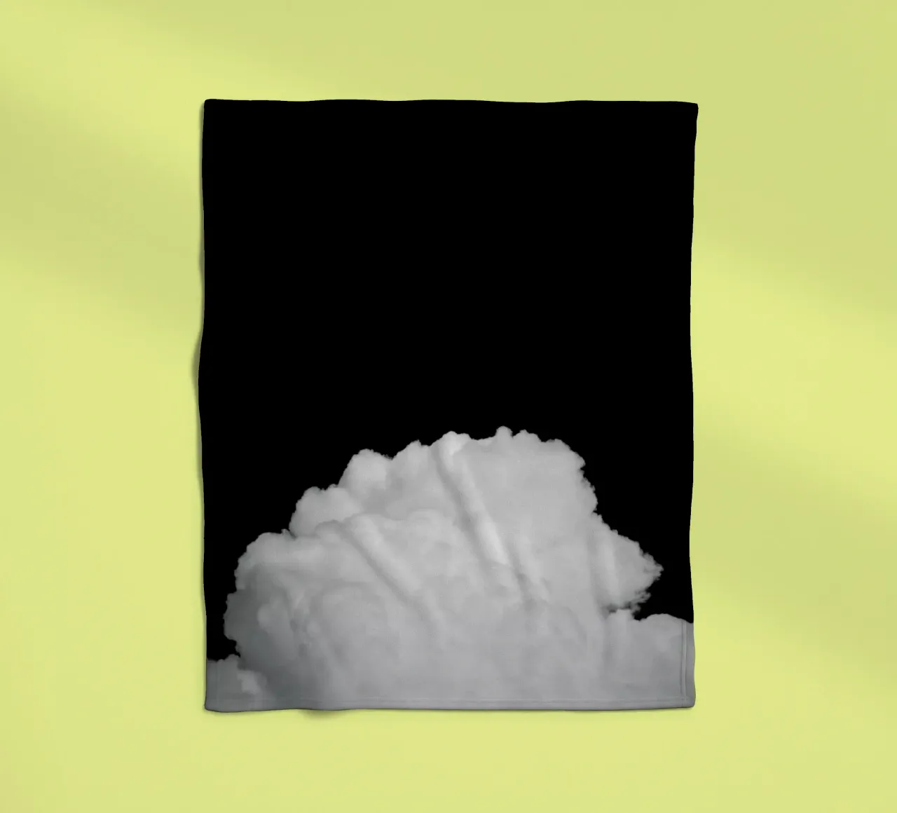 Black Clouds II coperta in pile da Tal Paz-Fridman