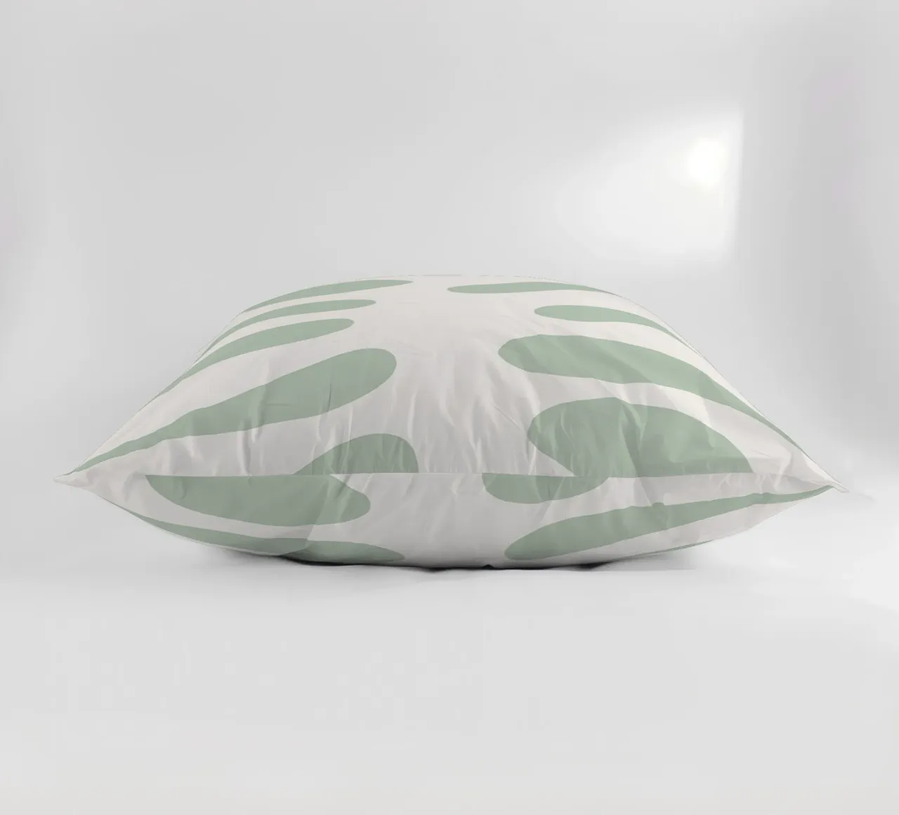 Foglia di Monstera Minimal | Verde pastello botanico (2/2) cuscino da Dominique Vari