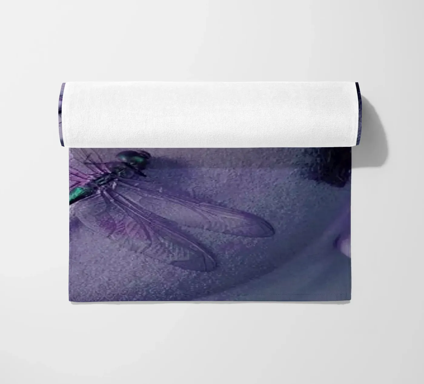 Dragon Fly telo mare da Lara Zankoul