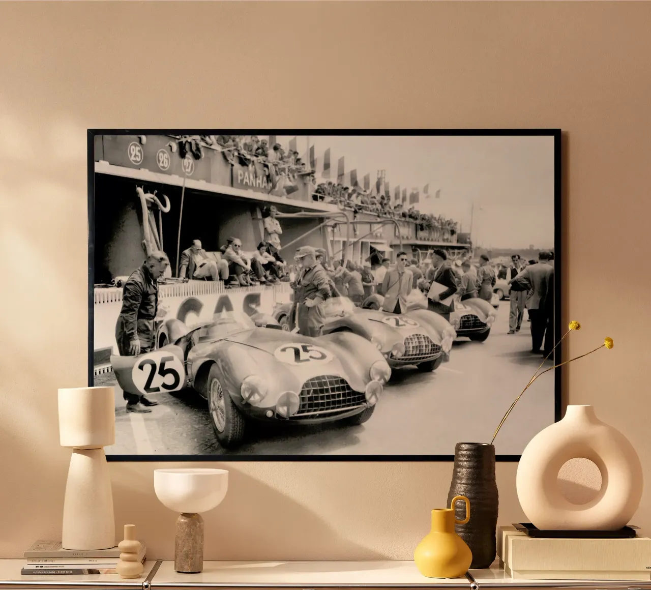 Aston Martin at Le Mans carta hahnemühle da Gallery Print and Art Limited