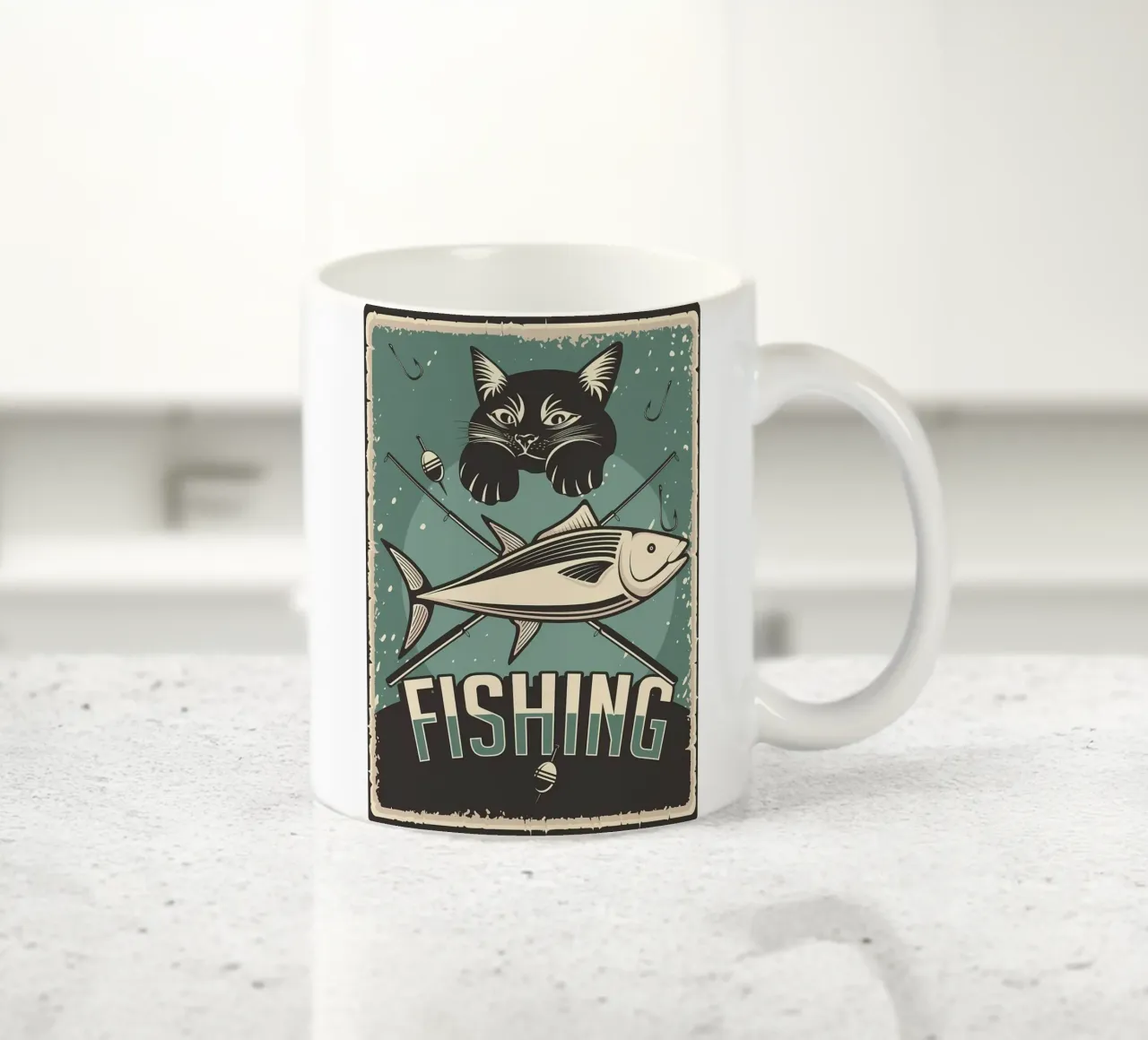 Gatto da pesca d'epoca tazza in ceramica da Monique A Hooper