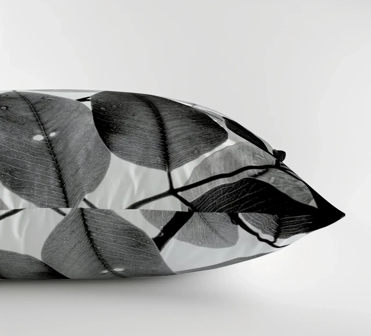 Experiments with Leaves II cojín de Tal Paz-Fridman