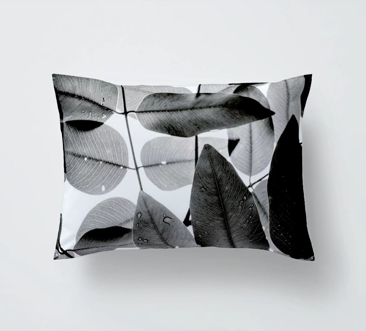 Experiments with Leaves II cuscino da Tal Paz-Fridman