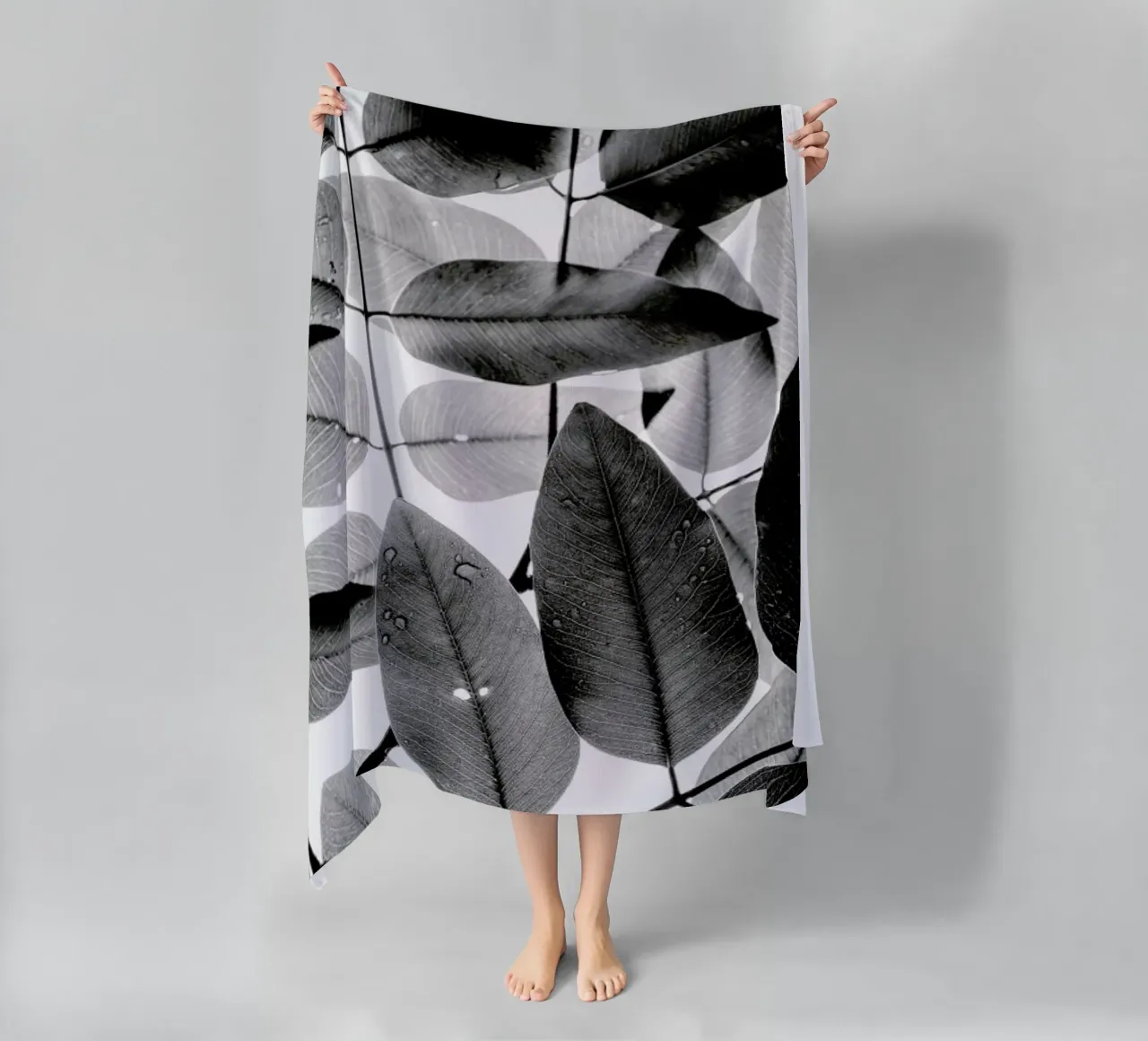Experiments with Leaves II Strandtuch von Tal Paz-Fridman