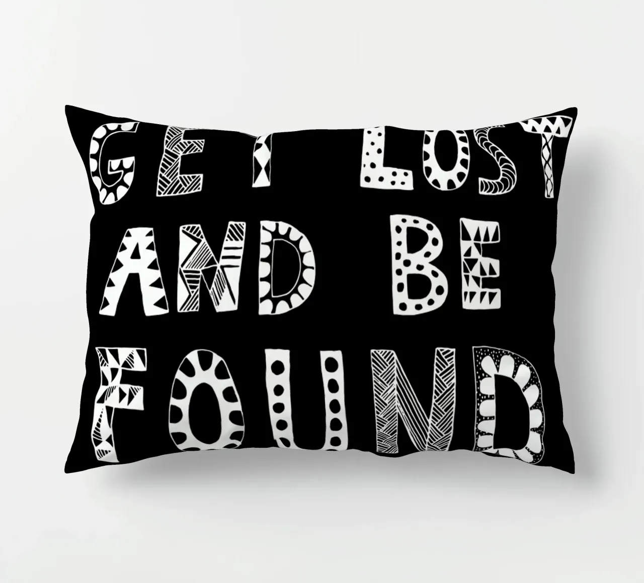 Get Lost and Be Found Black cuscino da Vasare Nar