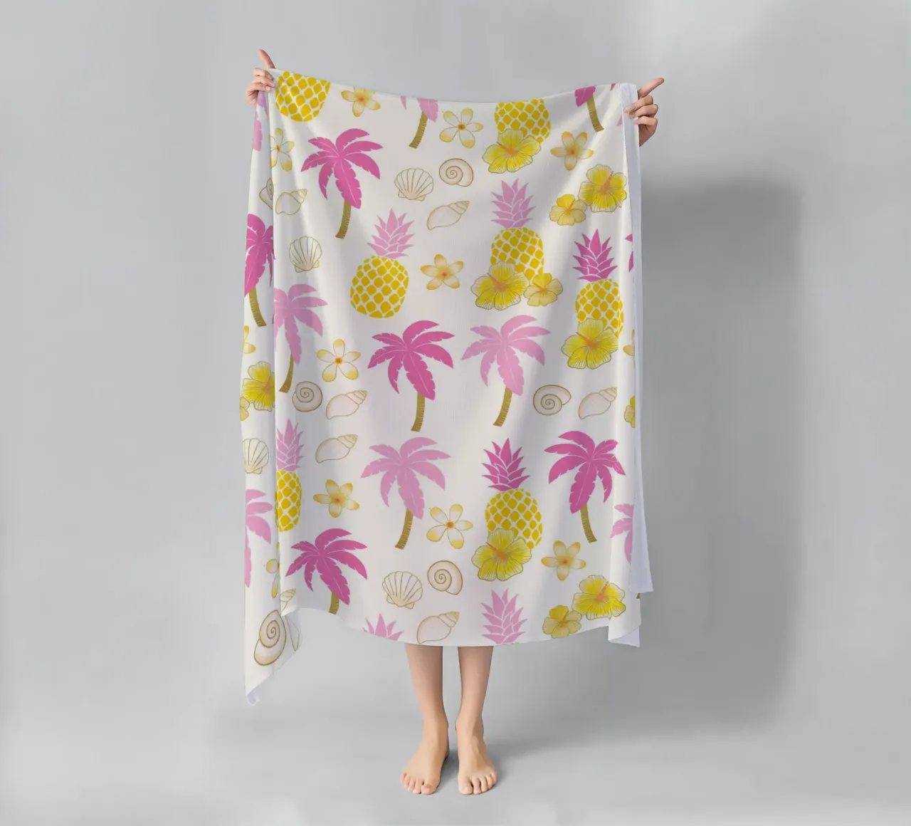 Ananas e vibrazioni estive in giallo e rosa telo mare da CalliLetters