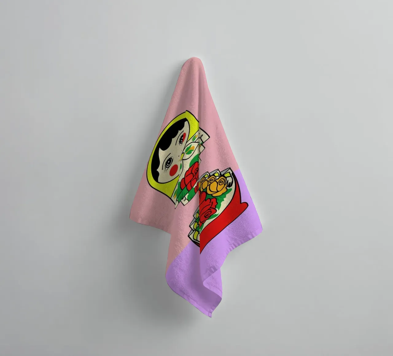 Matrioshka asciugamano da bagno da Jan Luzar