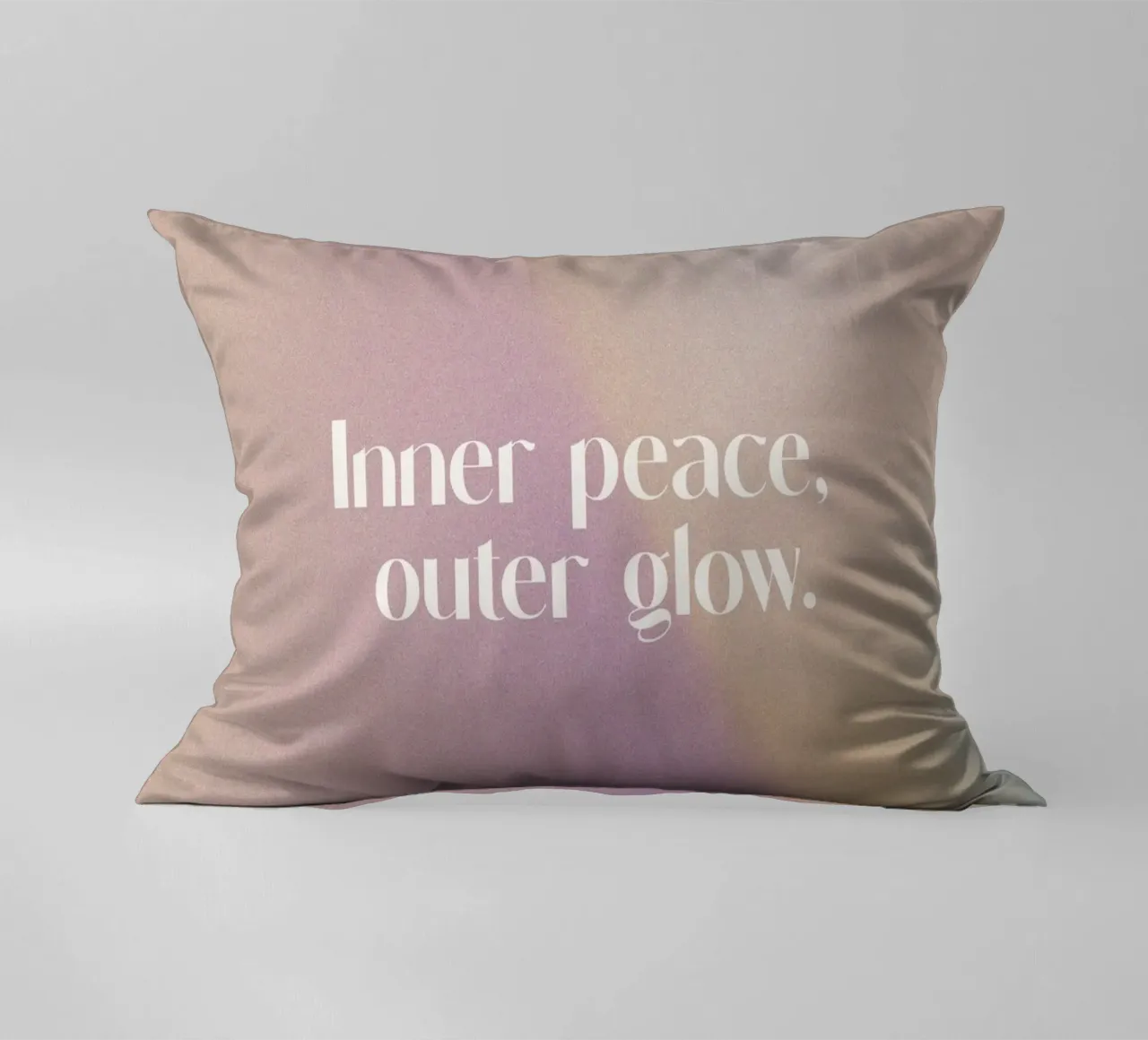 Inner Peace Outer Glow cuscino da treechild