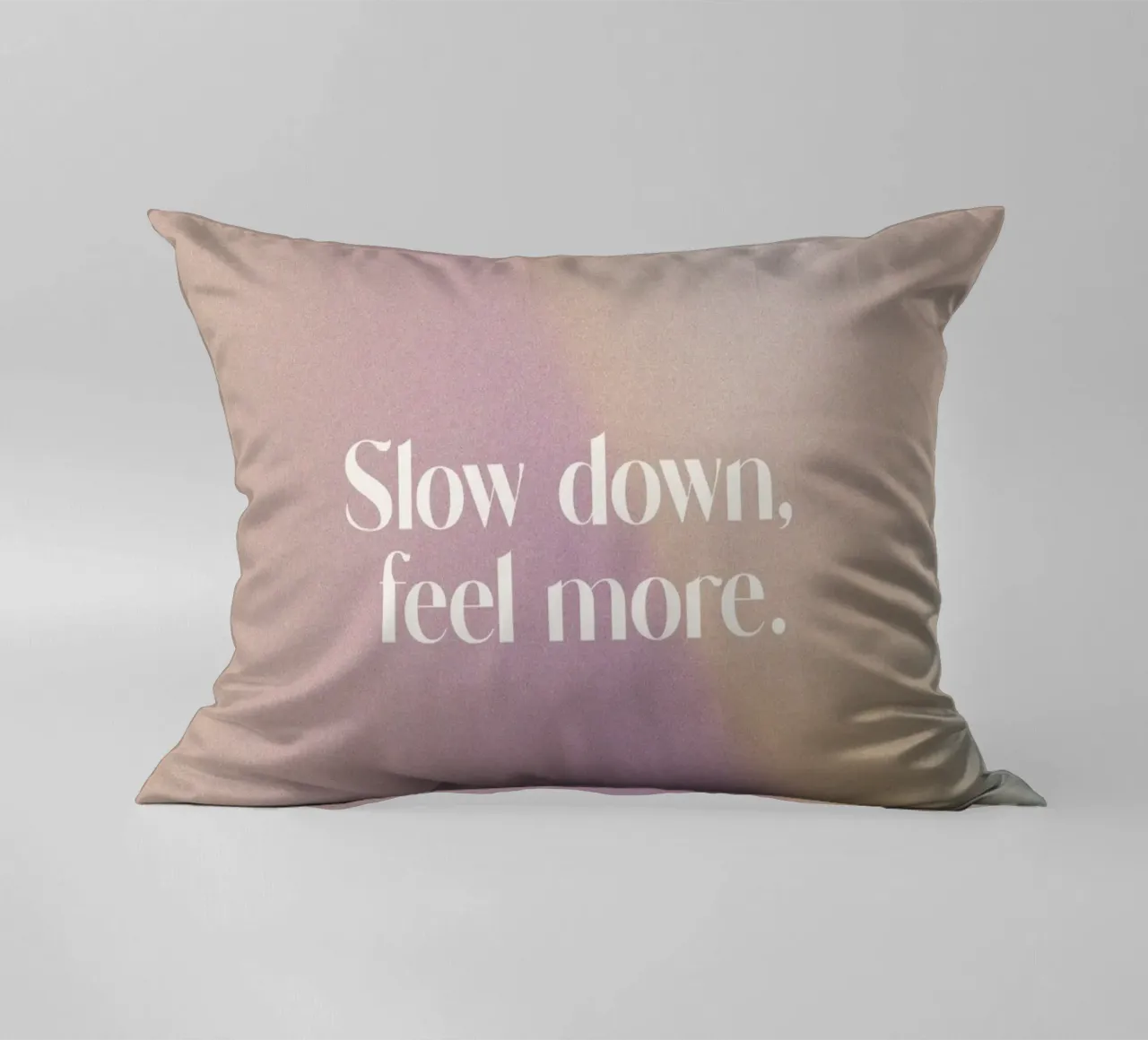 Slow Down Feel More cuscino da treechild