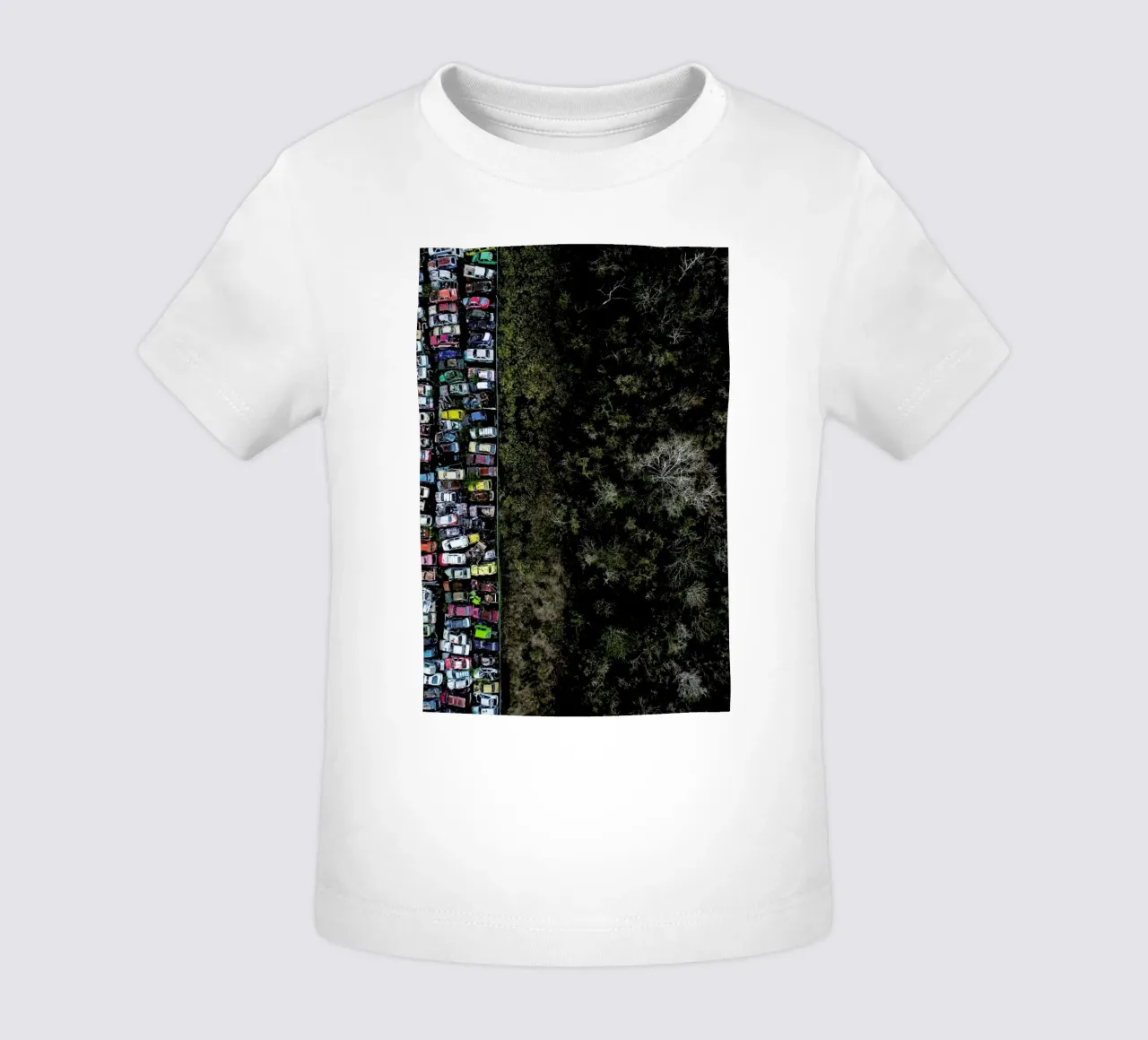 Zombie Junk Baby T-Shirt von ROBERTO H