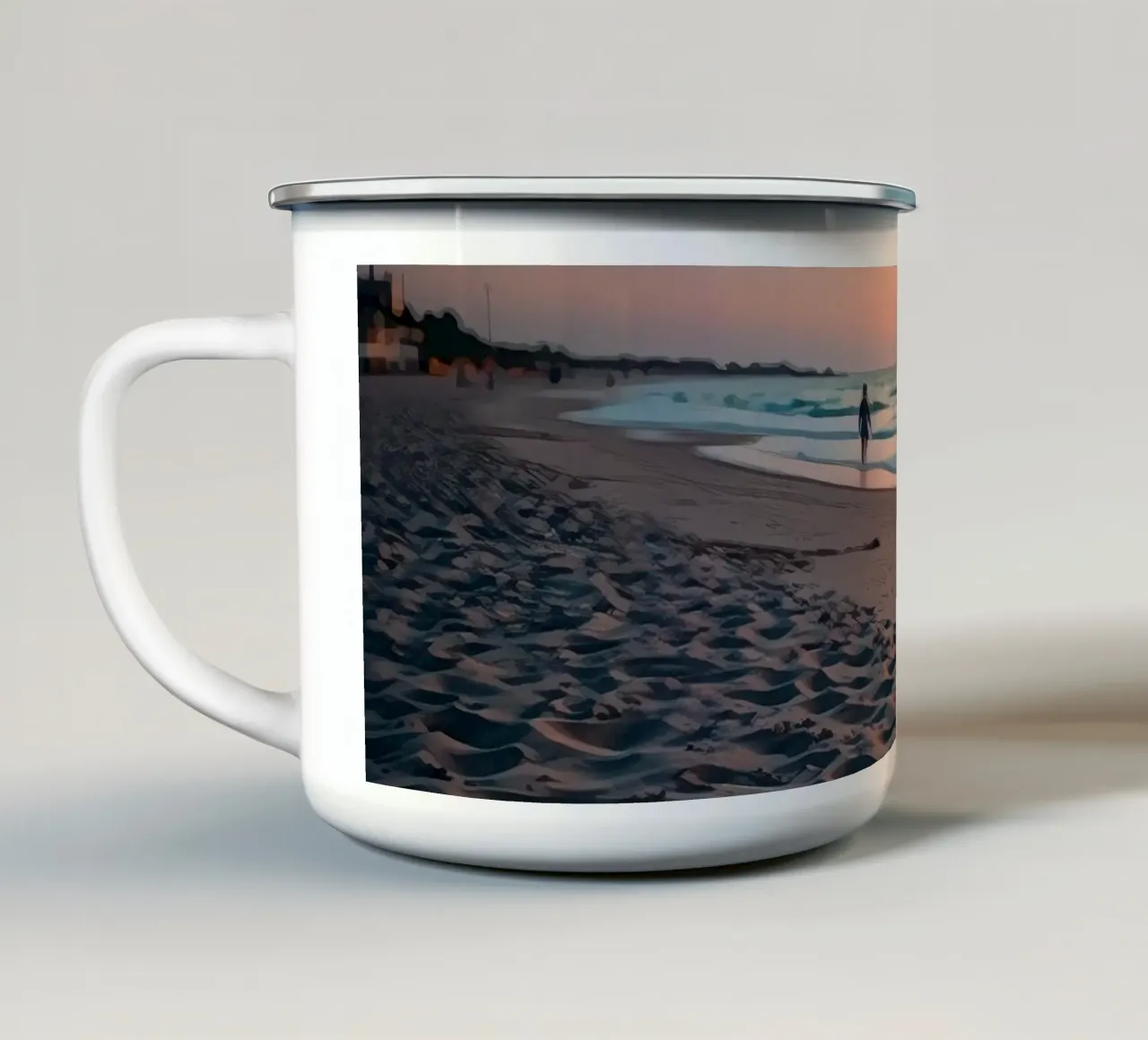 Bella vista sul tramonto in spiaggia tazza in smalto da DesignDoodle