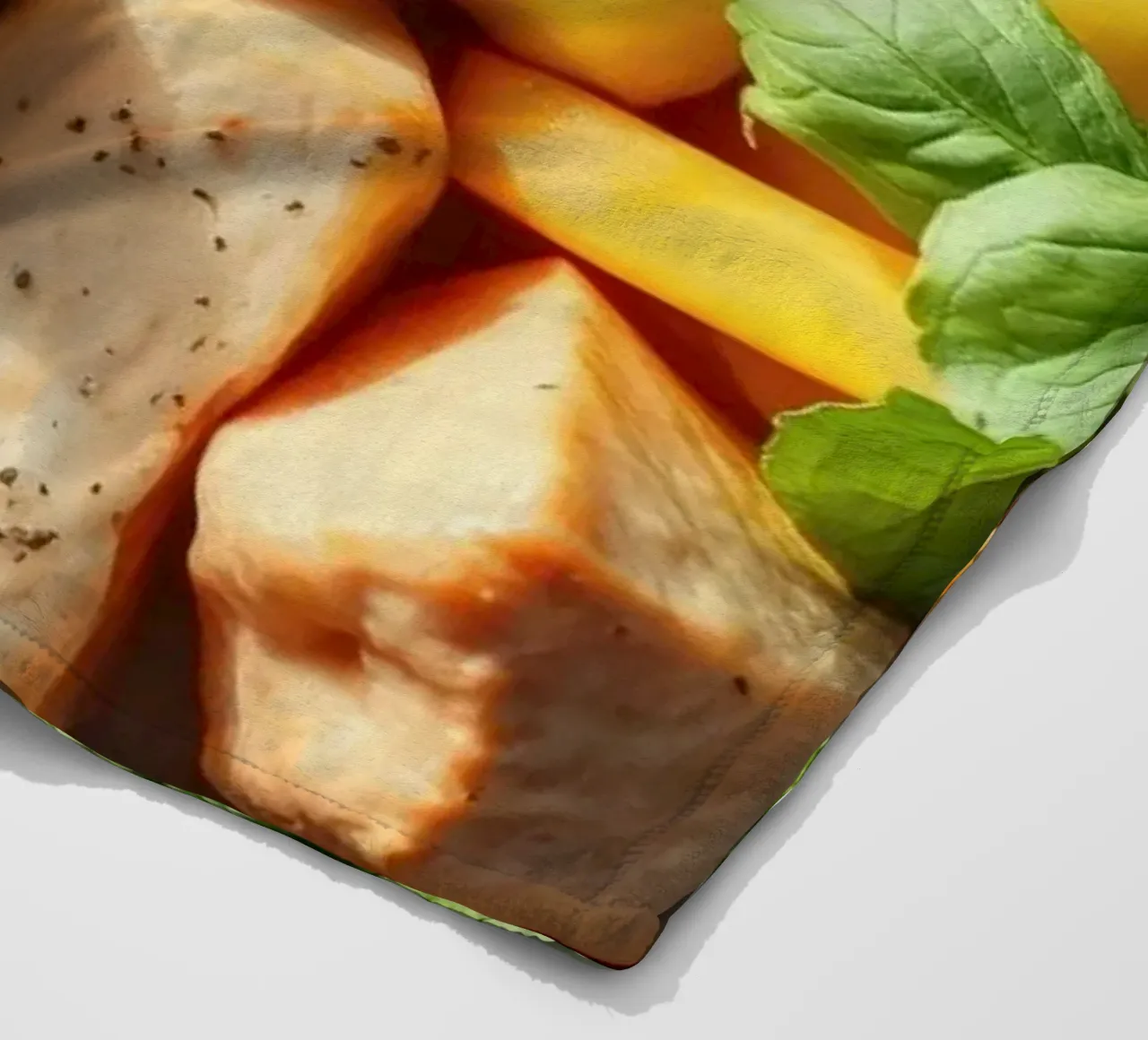 Assortimento colorato di verdure fresche, frutta e proteine coperta in pile da DesignDoodle