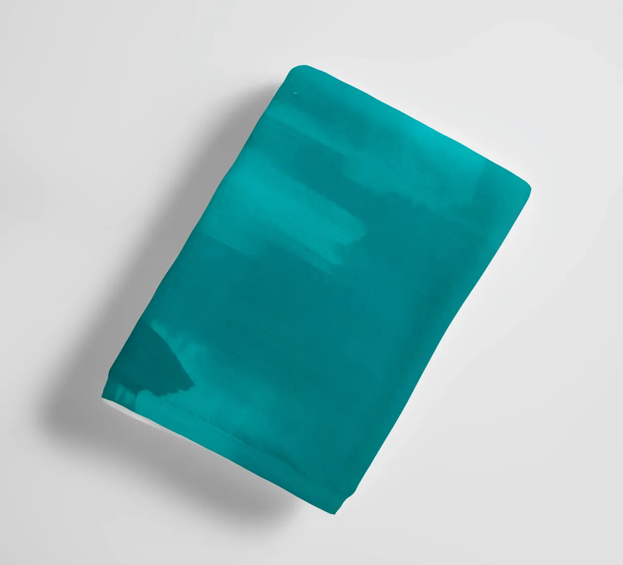 Vivace dipinto astratto turchese con pennellate di colore asciugamano da bagno da DesignDoodle