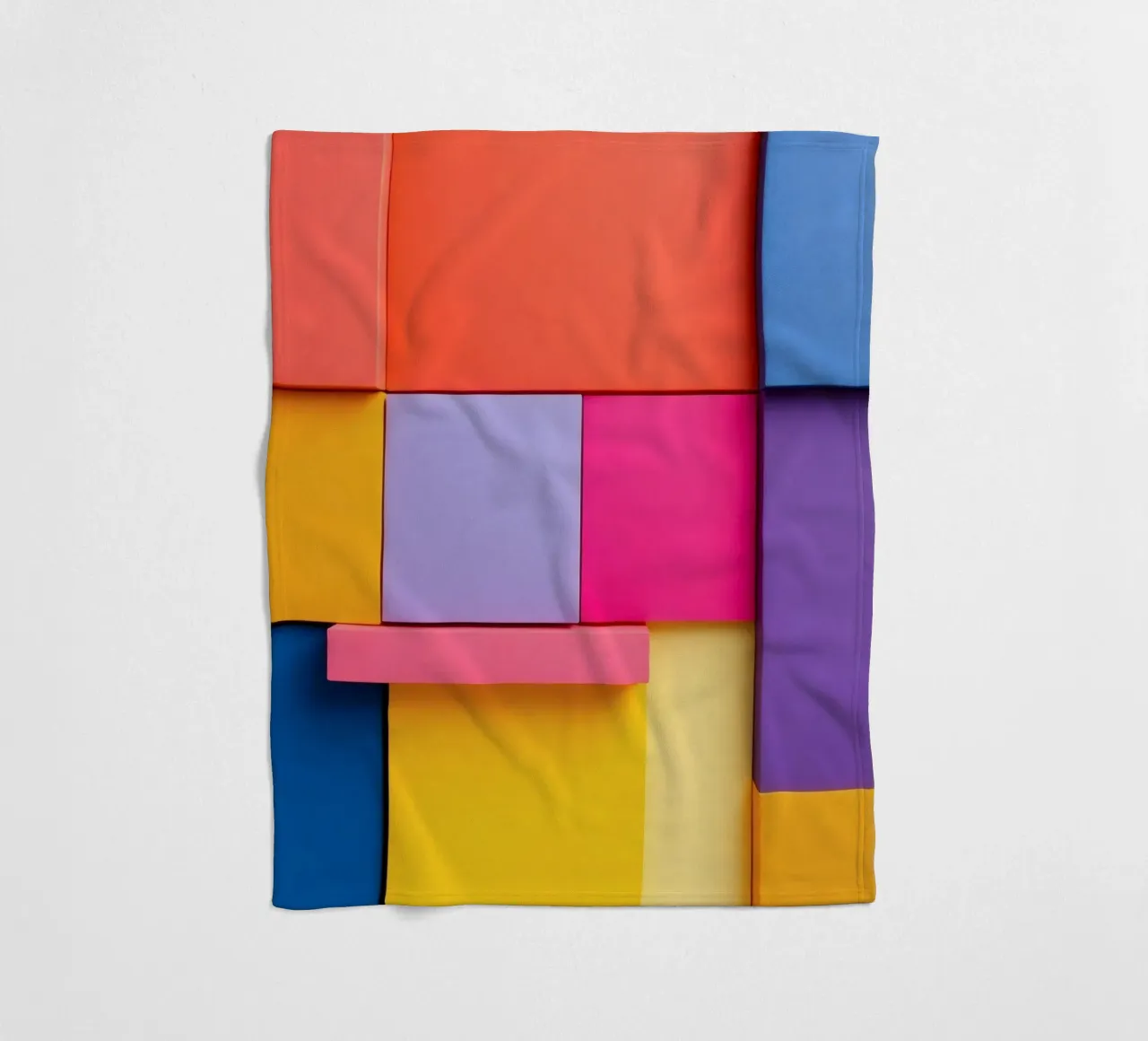 Forme geometriche colorate creano un vivace design astratto coperta in pile da DesignDoodle