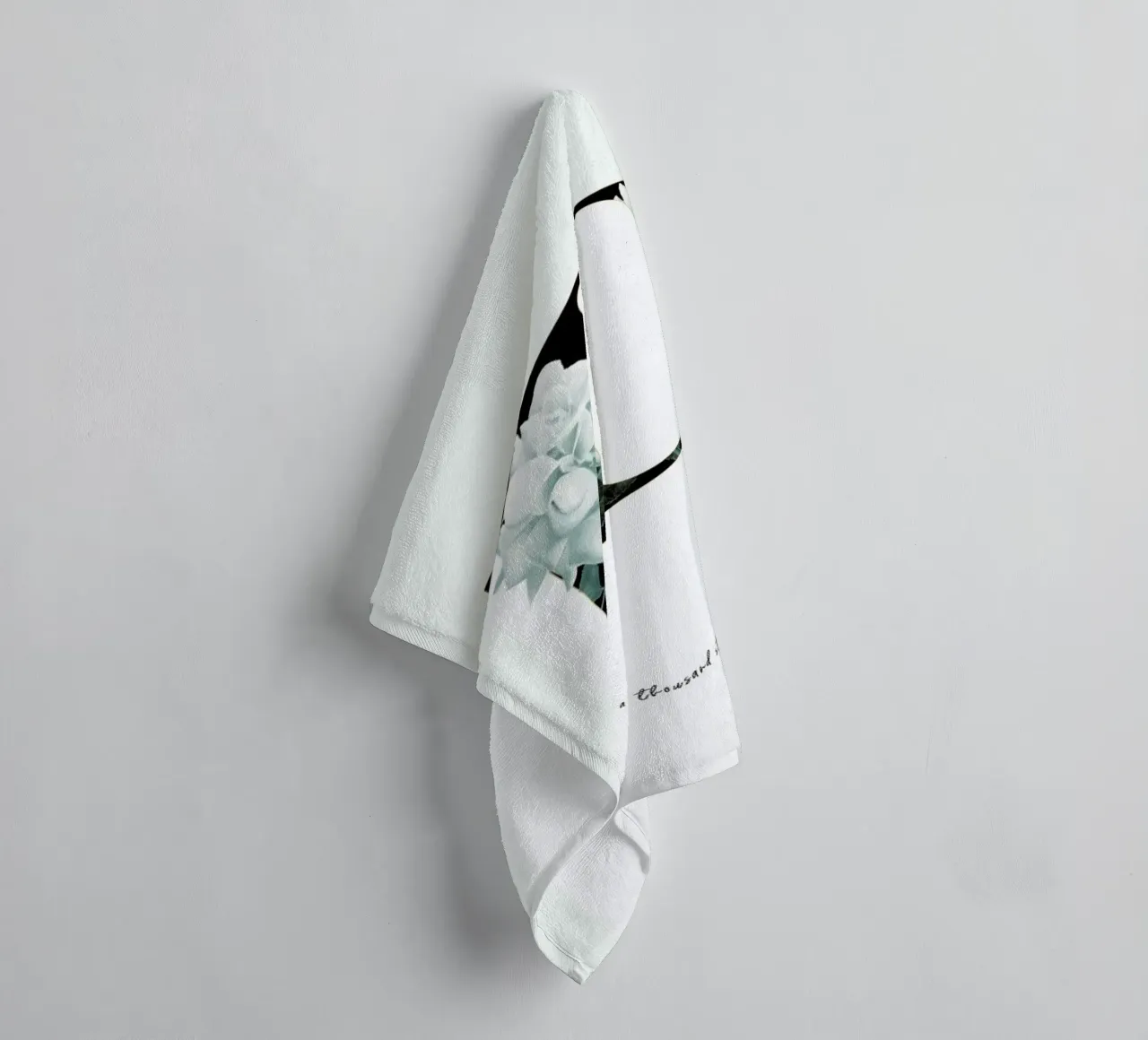 Flower Alphabet - U asciugamano da bagno da Froilein Juno