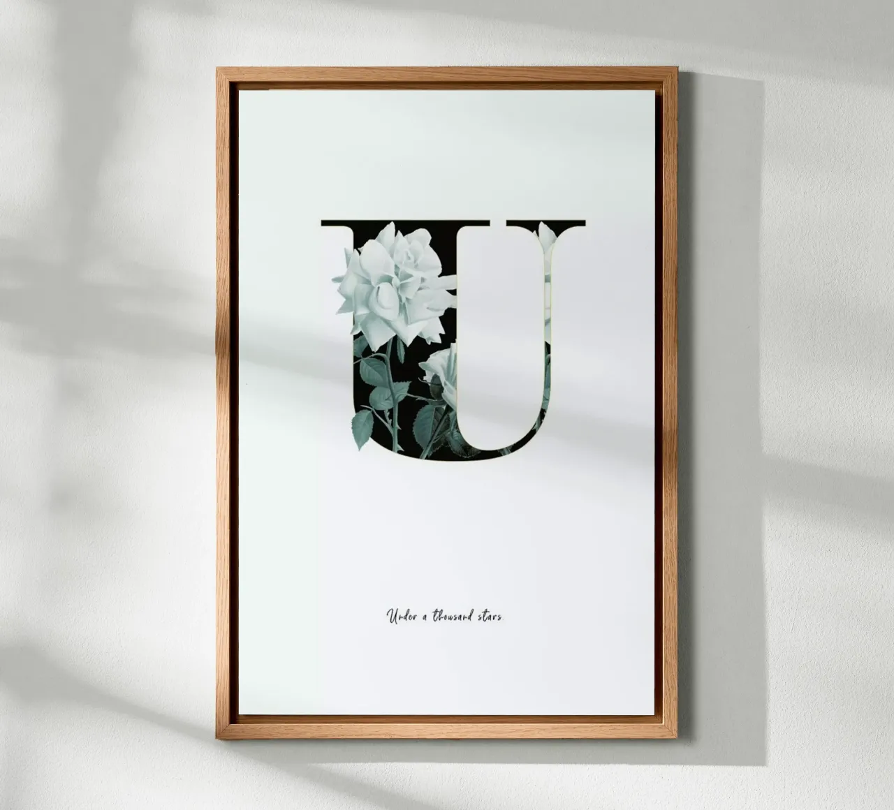 Flower Alphabet - U tela con Cornice a cassetta da Froilein Juno