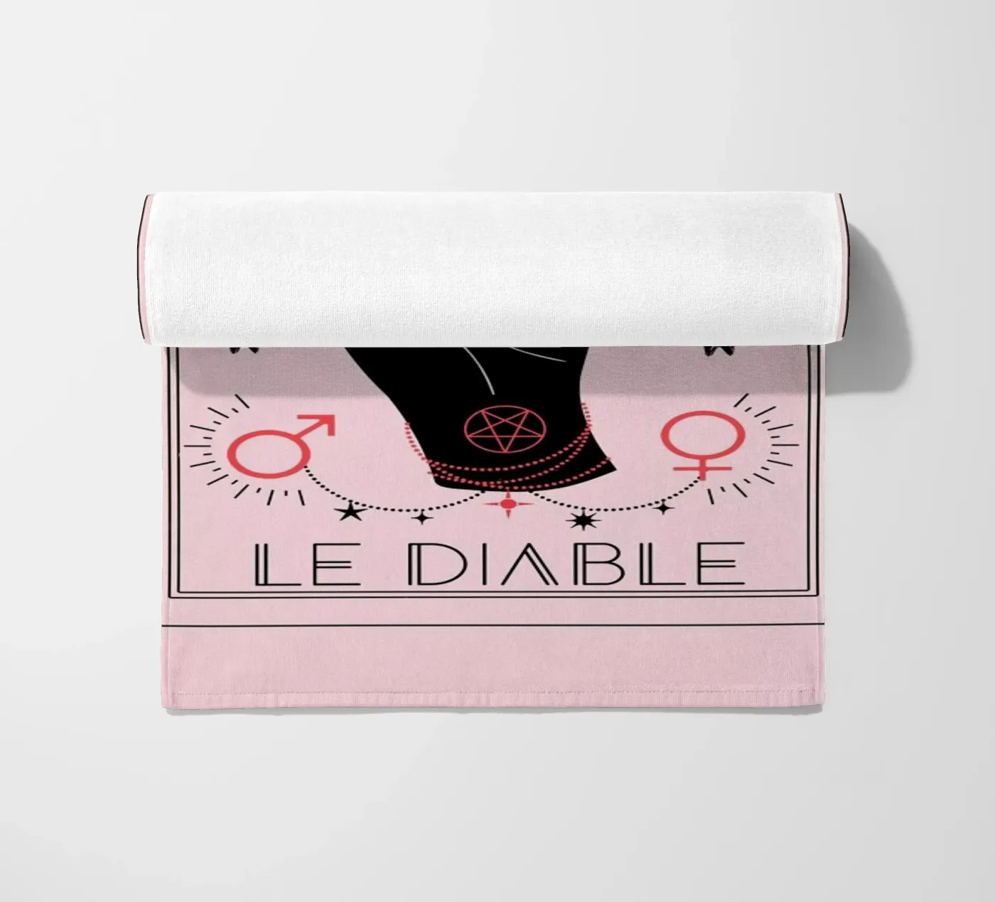 The Devil serviette de plage de cafelab