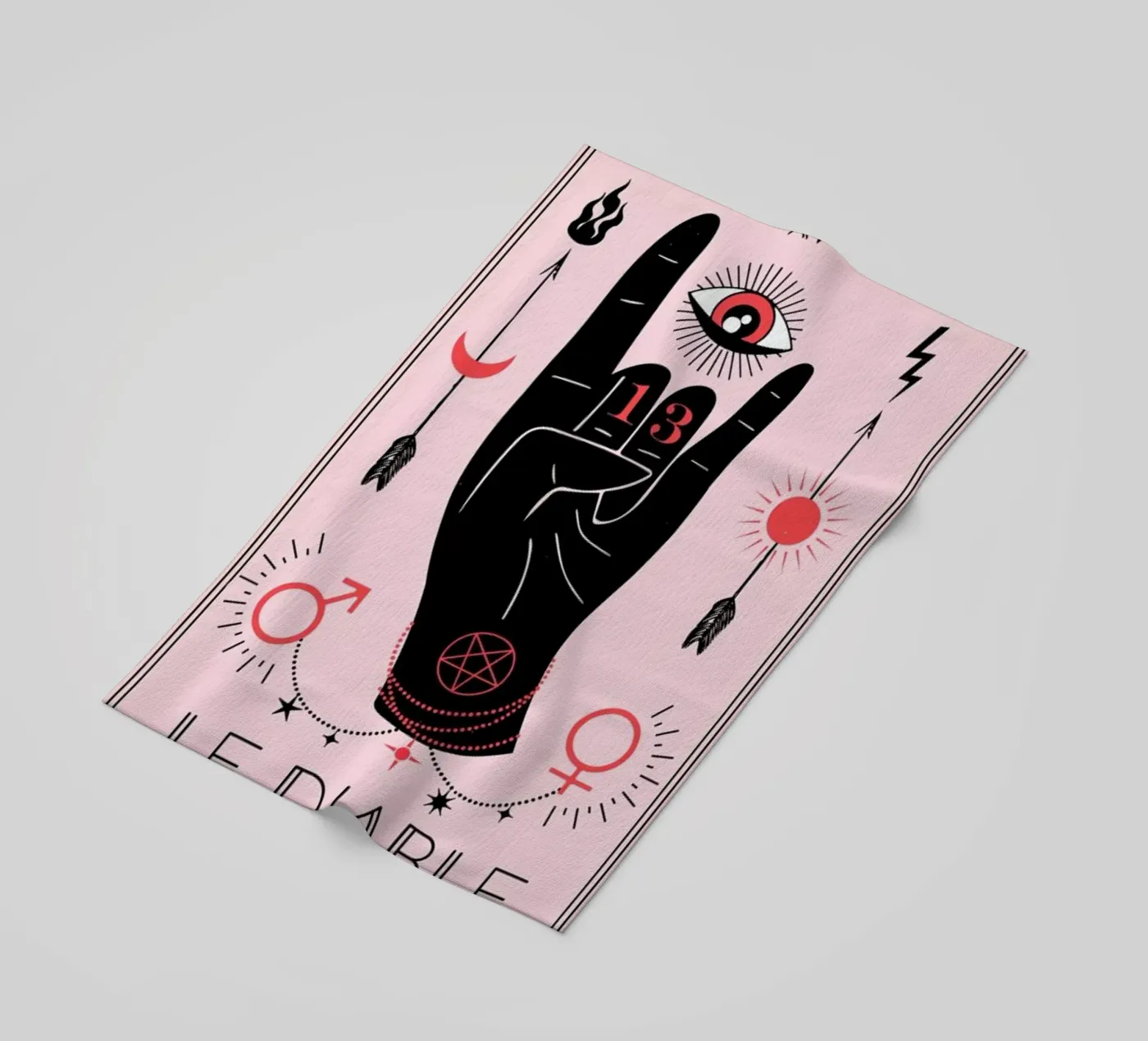 The Devil serviette de plage de cafelab