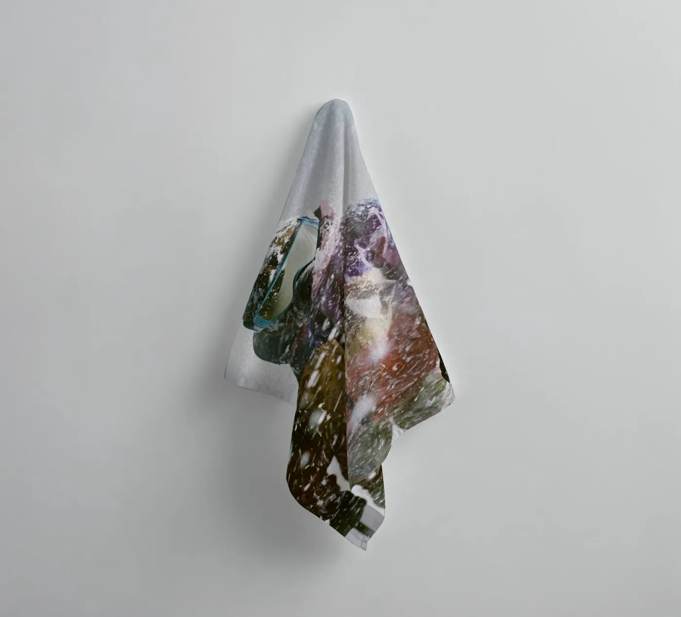 Lars towel by Affiches Chien Originales – Dogland