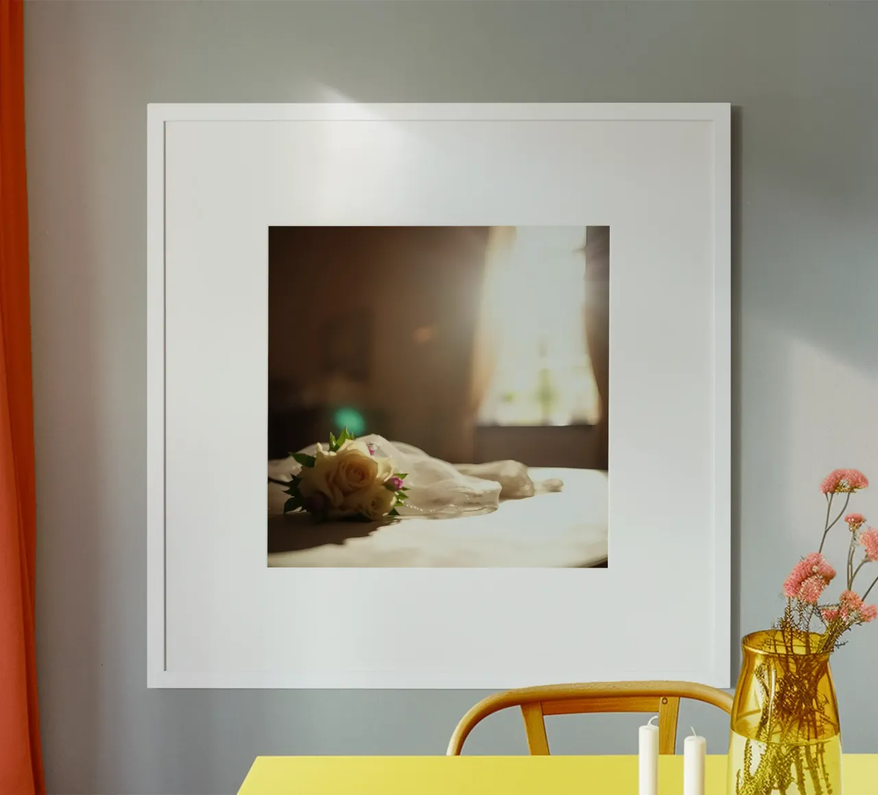 Bouquet de mariée élégant posé sur une table poster de DesignDoodle