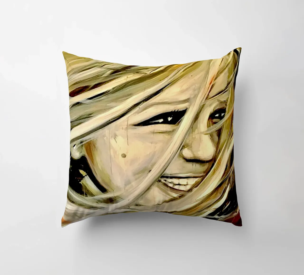 Smiling in the Wind cuscino da Happy 😃 Art 🎨 by Christine Schnoell